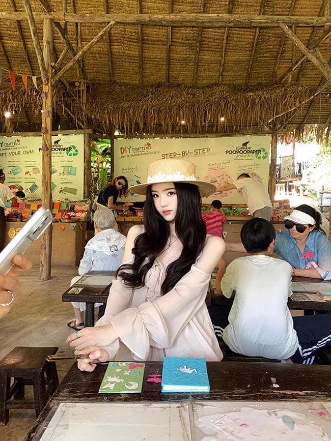 famouswang 봄 새로운 따뜻한 비취 프릴 쉬폰 부드러운 바람 오프숄더 긴팔 쉬폰 블라우스 맨위 상세 이미지 22