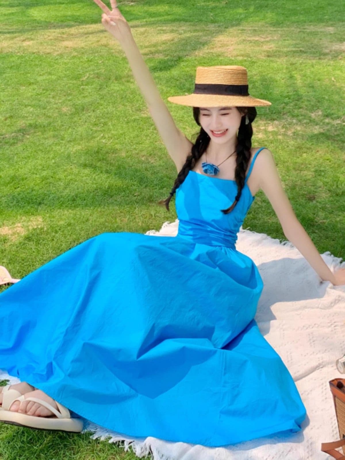레이크 블루 색상 튜브탑 슬립 여성 드레스 여름 밝은 색상 태국 사람 스타일 해변가 휴가 해변 롱 스커트 이미지 3