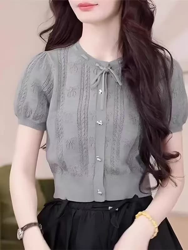 단색 홀로우 아웃 나비 넥타이 니트 반팔 여성 2026 새로운 여름 쇼트 스타일 몸매 가꾸기 chic 한 첨부 된 의류 상세 이미지 5