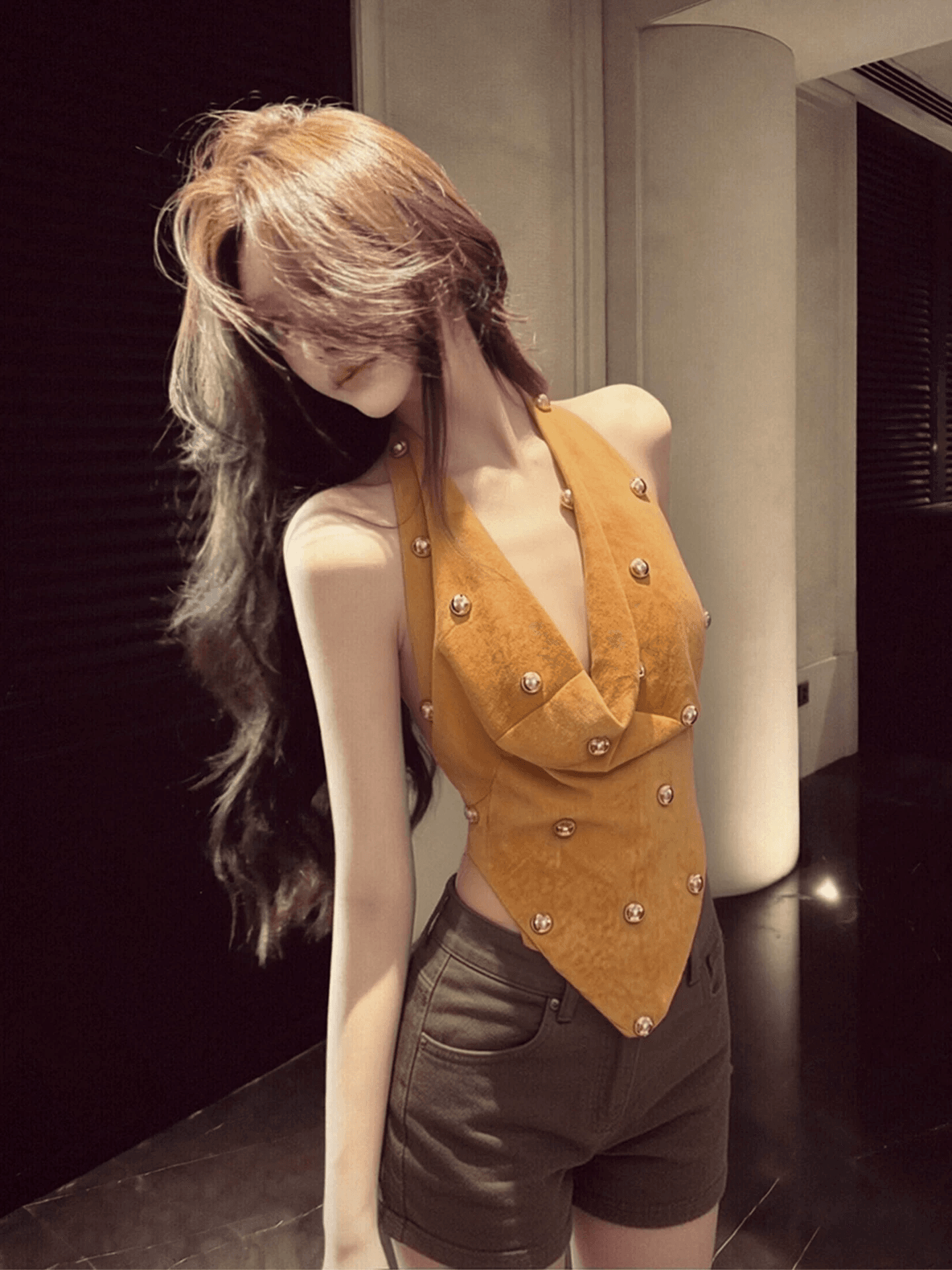 빛 요리 한 바람 흔들다 칼라 불규칙 행침 목 조끼 여성 2026 여름 레트로 로얄 자매 바람 슬림해 보이는 고급 센스 민소매 맨위
