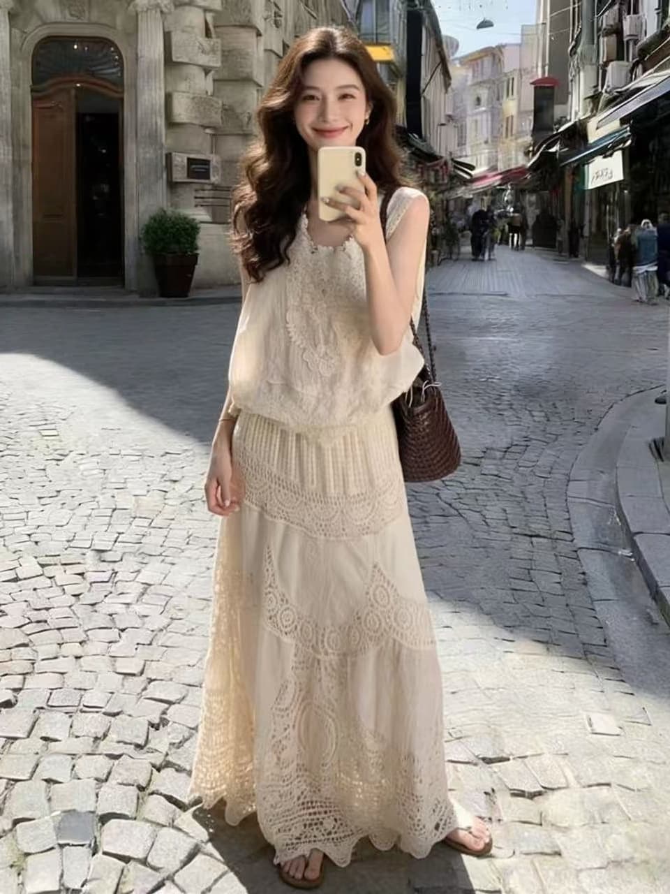휴가 바람 자카드 디자인 민소매 작은 셔츠 프랑스식 레트로 휴가 센스 자수 홀로우 아웃 롱 코트 반신 치마 세트 이미지 3