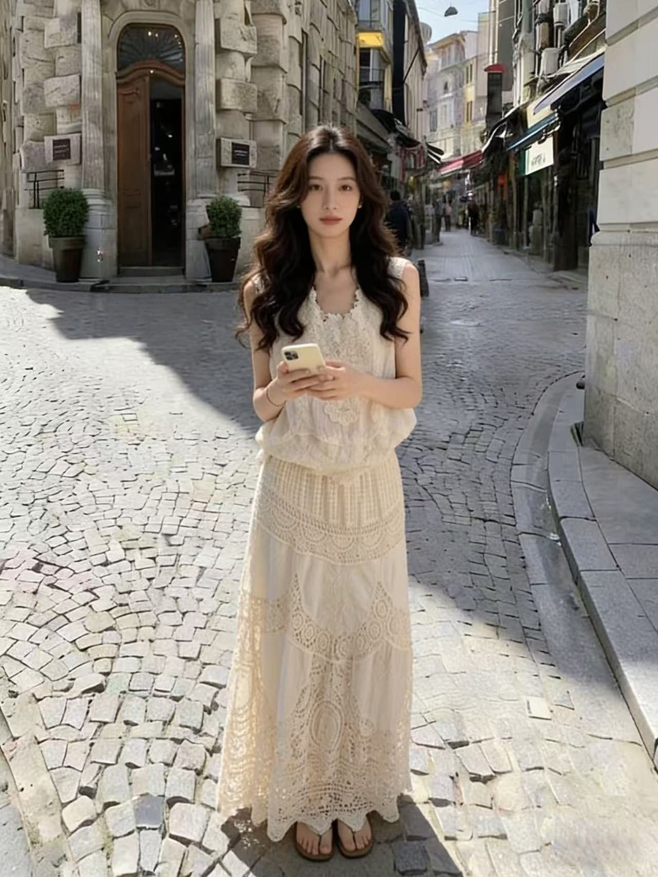 휴가 바람 자카드 디자인 민소매 작은 셔츠 프랑스식 레트로 휴가 센스 자수 홀로우 아웃 롱 코트 반신 치마 세트 상세 이미지 3