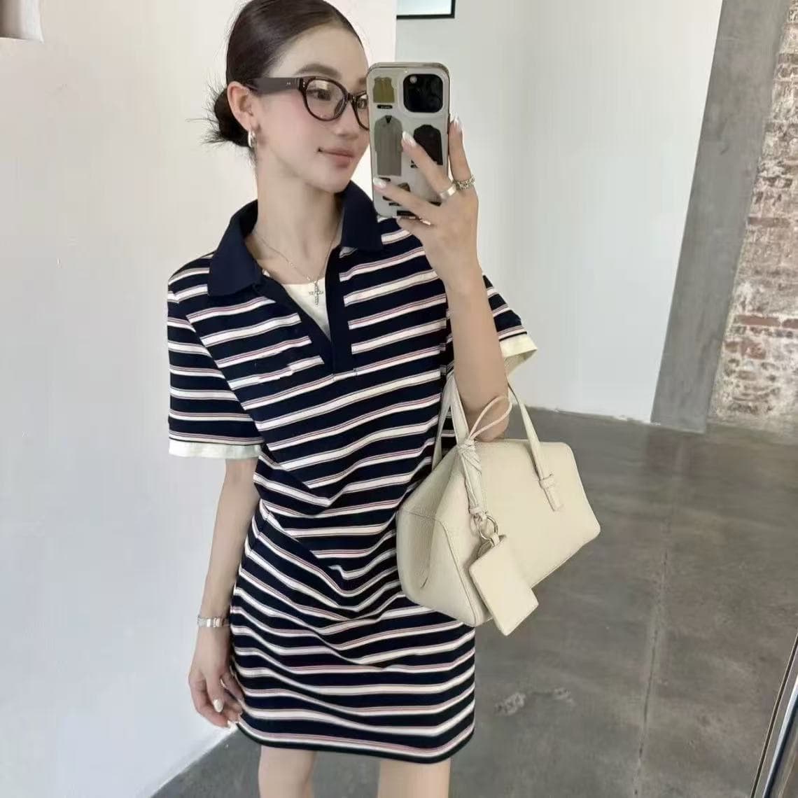 기념일 로고 맞춤 남쪽 기름 높은 품질 스트라이프 POLO 칼라 드레스 스트레이트 루즈핏 슬림해 보이는 캐주얼 느긋한 바람 미니 스커트 상세 이미지 3