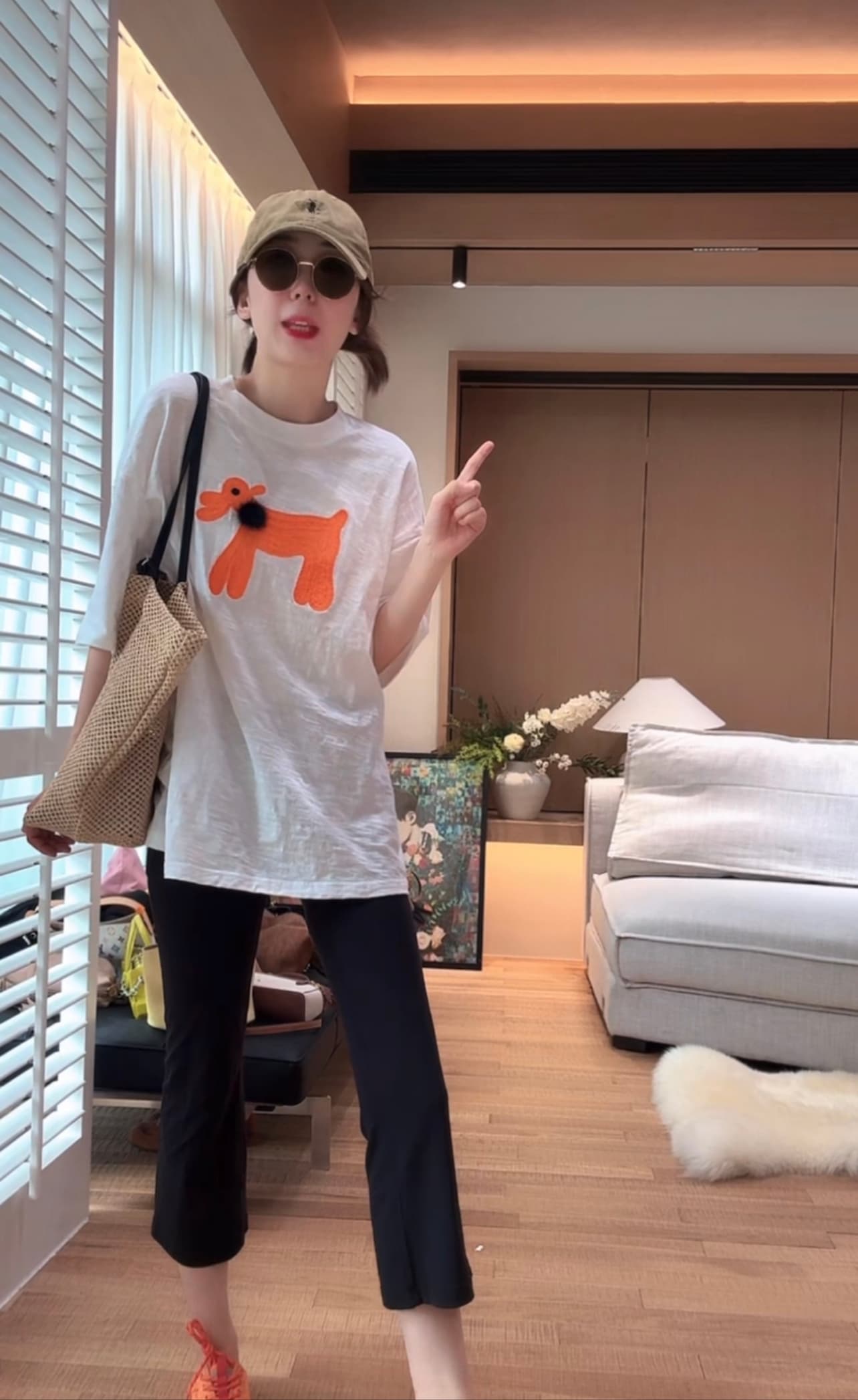 여름 오래된 반팔 트렌드 패션 루즈핏 여름 고급 품격 반소매 티셔츠 여성 상세 이미지 3