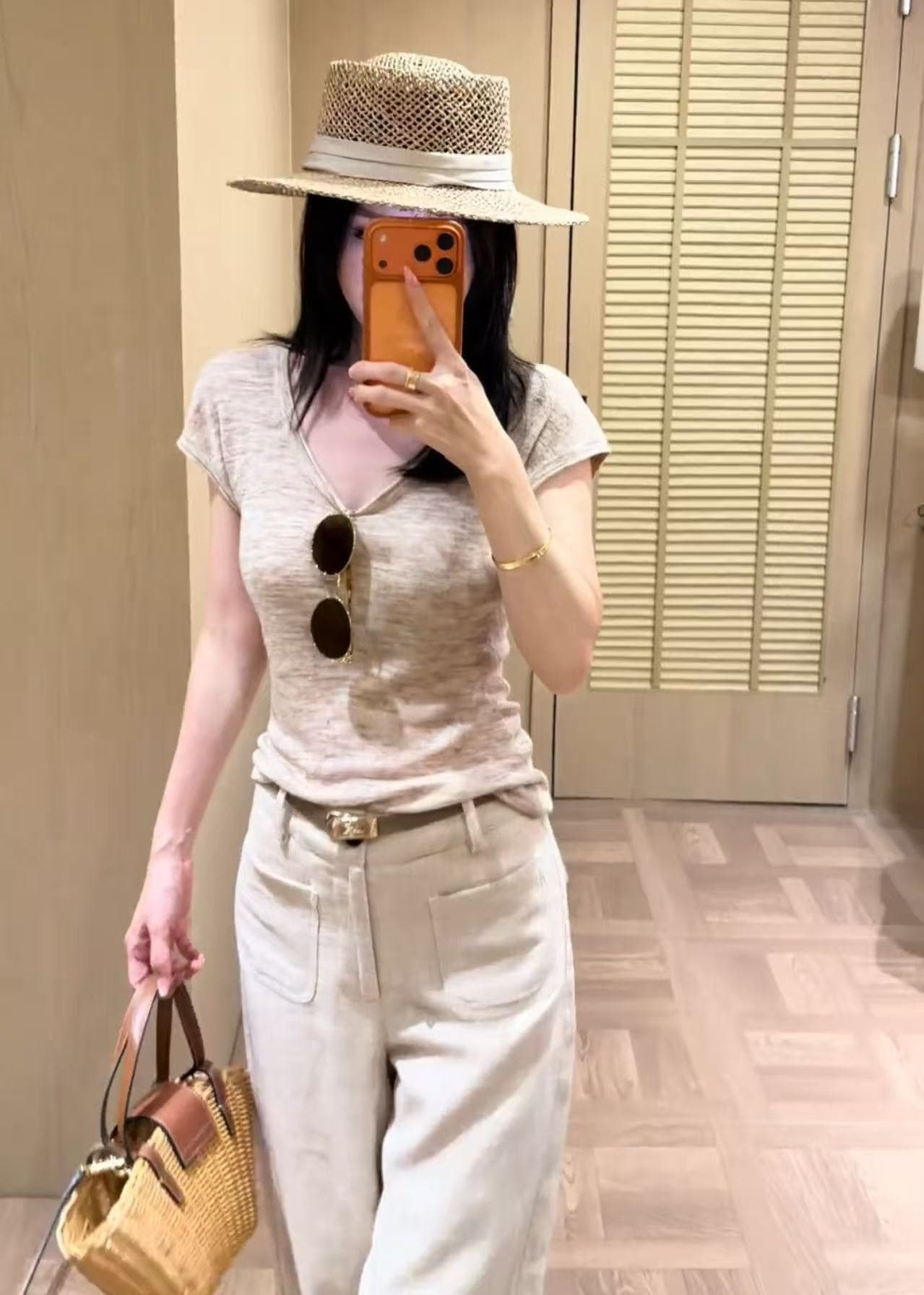 대 u 칼라 아시아 인 꽈배기 모래 색상 자연 볼륨 측면 부드러운 찹쌀 찹쌀 반팔 티셔츠 여성 마 살구 색상 하이웨이스트 캐주얼 넓은 바지 여성 이미지 4