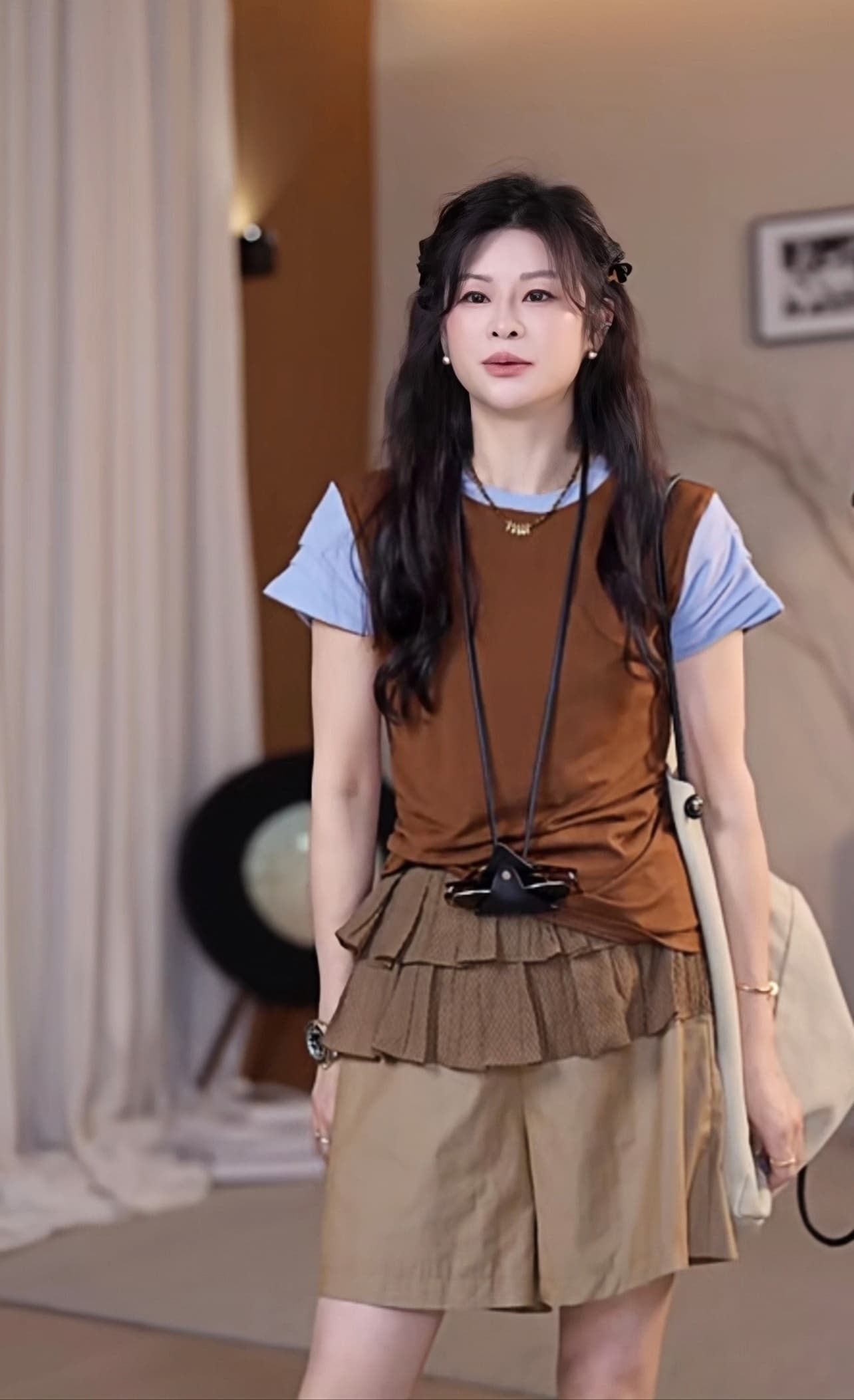 여름 새로운 한 부서 패치워크 품격 배색 디자인 라운드 넥 슬림해 보이는 표지 고기 티셔츠 상세 이미지 1