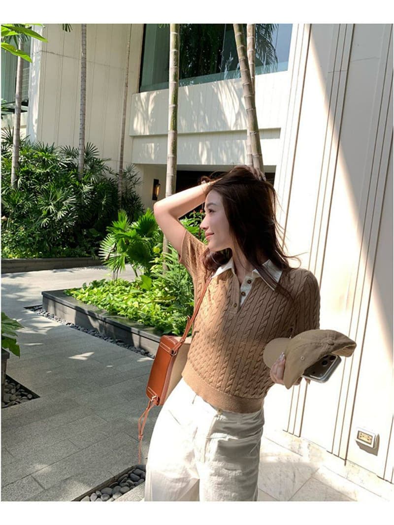 새로운 레트로 꽈배기 POLO 칼라 반팔 티셔츠 여성 디자인 센스 몸매 가꾸기 슬림해 보이는 니트 풀오버 맨위 트렌디 상세 이미지 10