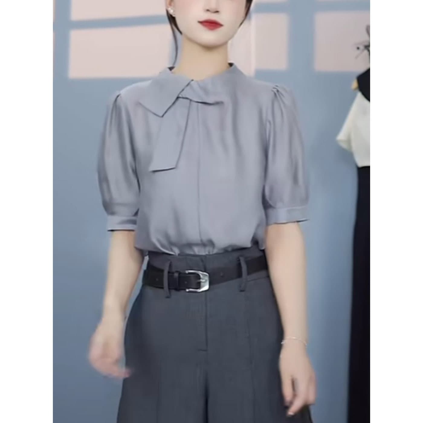 패션 고급 센스 나비 매듭 반팔 셔츠 회색 맨위 여성 여름 새로운 루즈핏 슬림해 보이는 외국 가스 연령 감소 티셔츠 상세 이미지 3