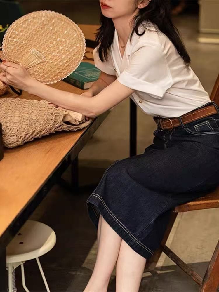 프랑스식 레트로 부드러운 바람 화이트 쿠바 칼라 반팔 여성 셔츠 2026 년 여름 한 부서 품격 슬림해 보이는 셔츠 상세 이미지 3