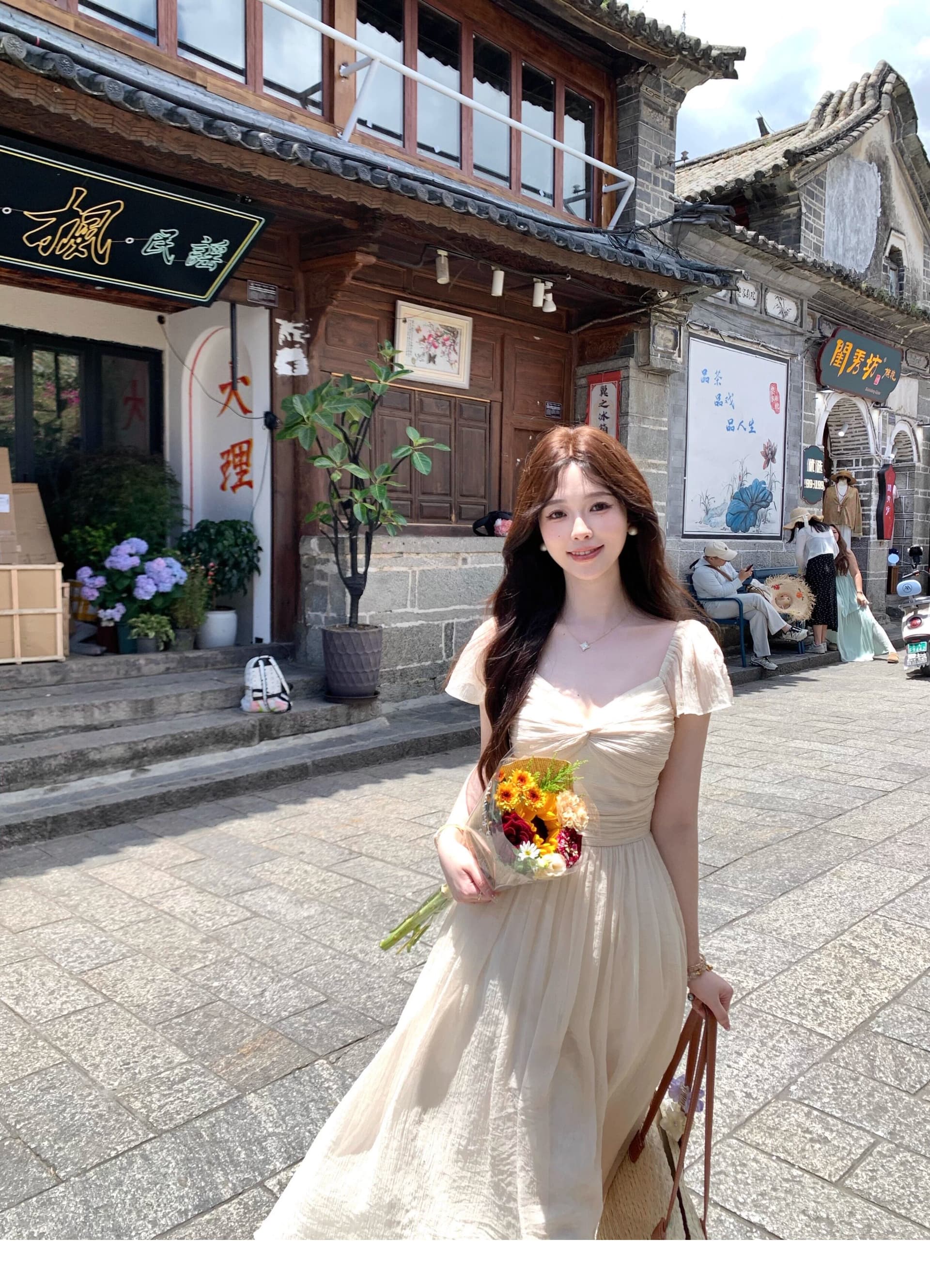 화이트 인사이드 달콤한 살구 Breeze 새로운 프랑스식 부드러운 바람 반팔 드레스 휴가 바람 허리 수축 슬림해 보이는 롱 스커트 여름 여성 상세 이미지 5
