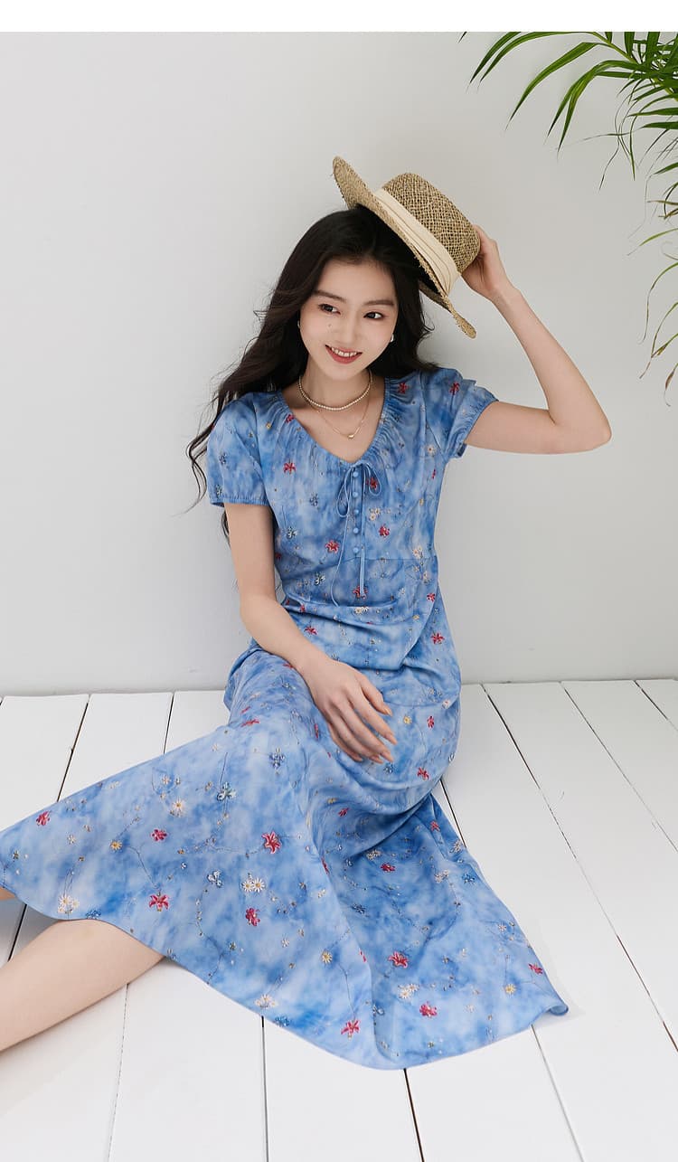 2026 여름 새로운 프랑스식 낭만주의 꽃무늬 치마 드레스 반팔 A라인 스커트 쉬폰 롱 스커트 파란색 상세 이미지 13