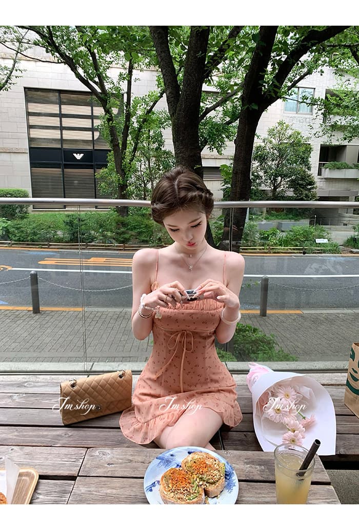 순수한 욕망 바람 주황색 꽃무늬 슬립 여성 드레스 여름 새로운 허리 수축 슬림해 보이는 품격 핫걸 미니 스커트 이미지 2