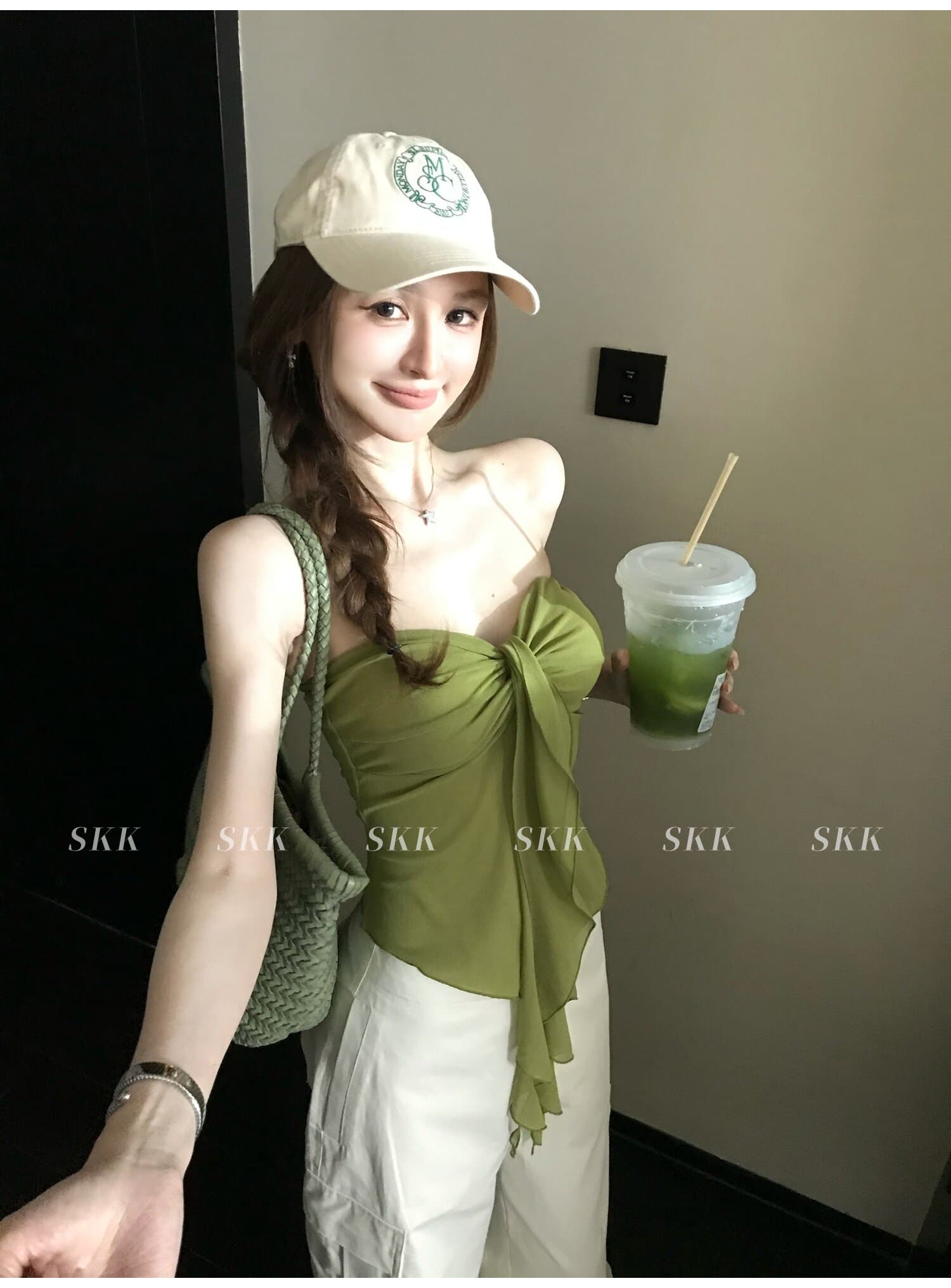 헤스 재스민 아름다움 ~까지 열기 행침 분위기 센스 비밀번호 수 있습니다. 달콤한 수 있습니다. 소금 물결무늬 측면 스트랩 망사 튜브탑