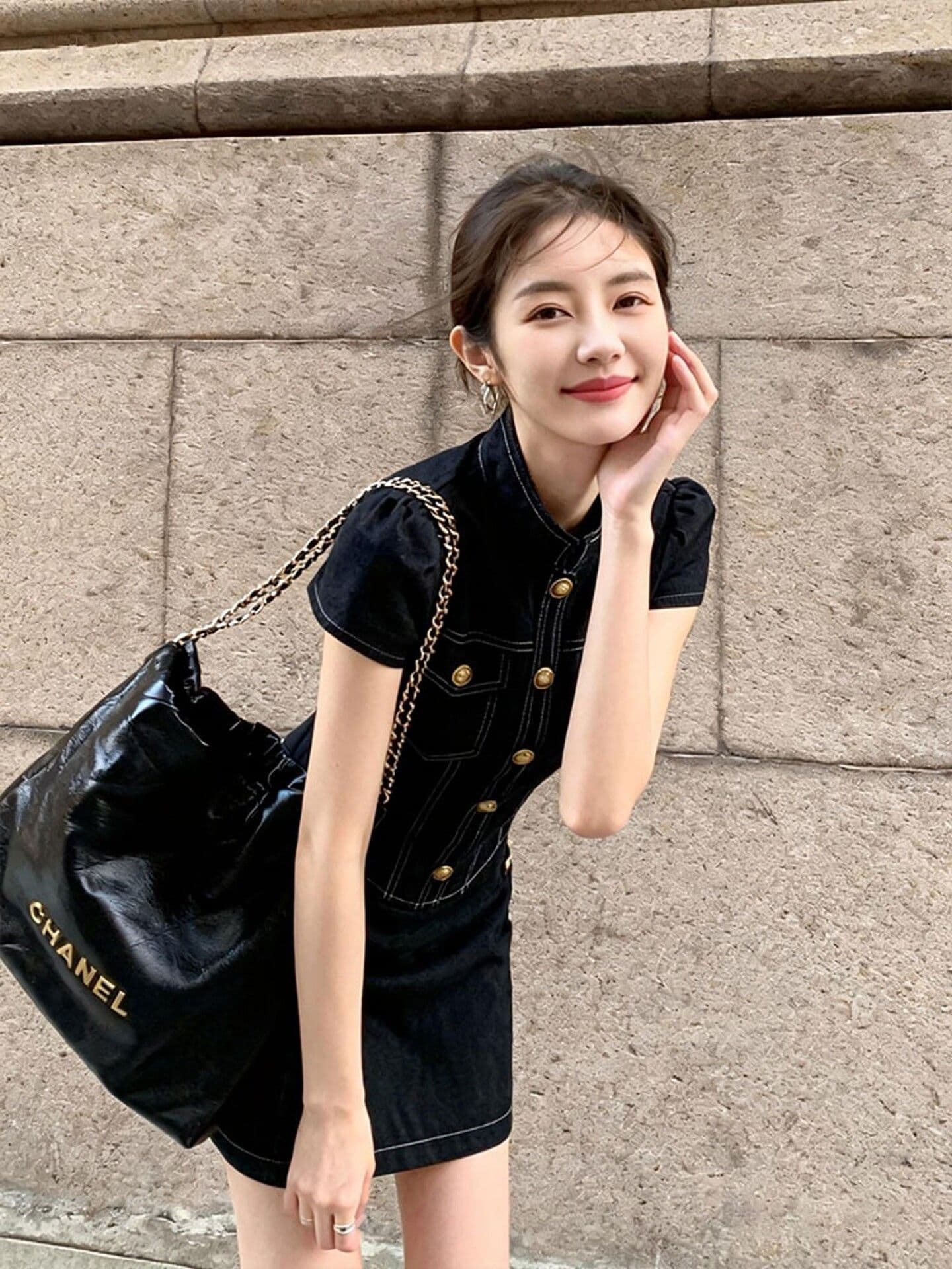 검정색 데님 쇼트 스타일 여성 드레스 여름 2026 새로운 자이언트 잘 생긴 ~ 중 한 부서 착용 가져 가라. 작은 키 슬림해 보이는 치마 이미지 2