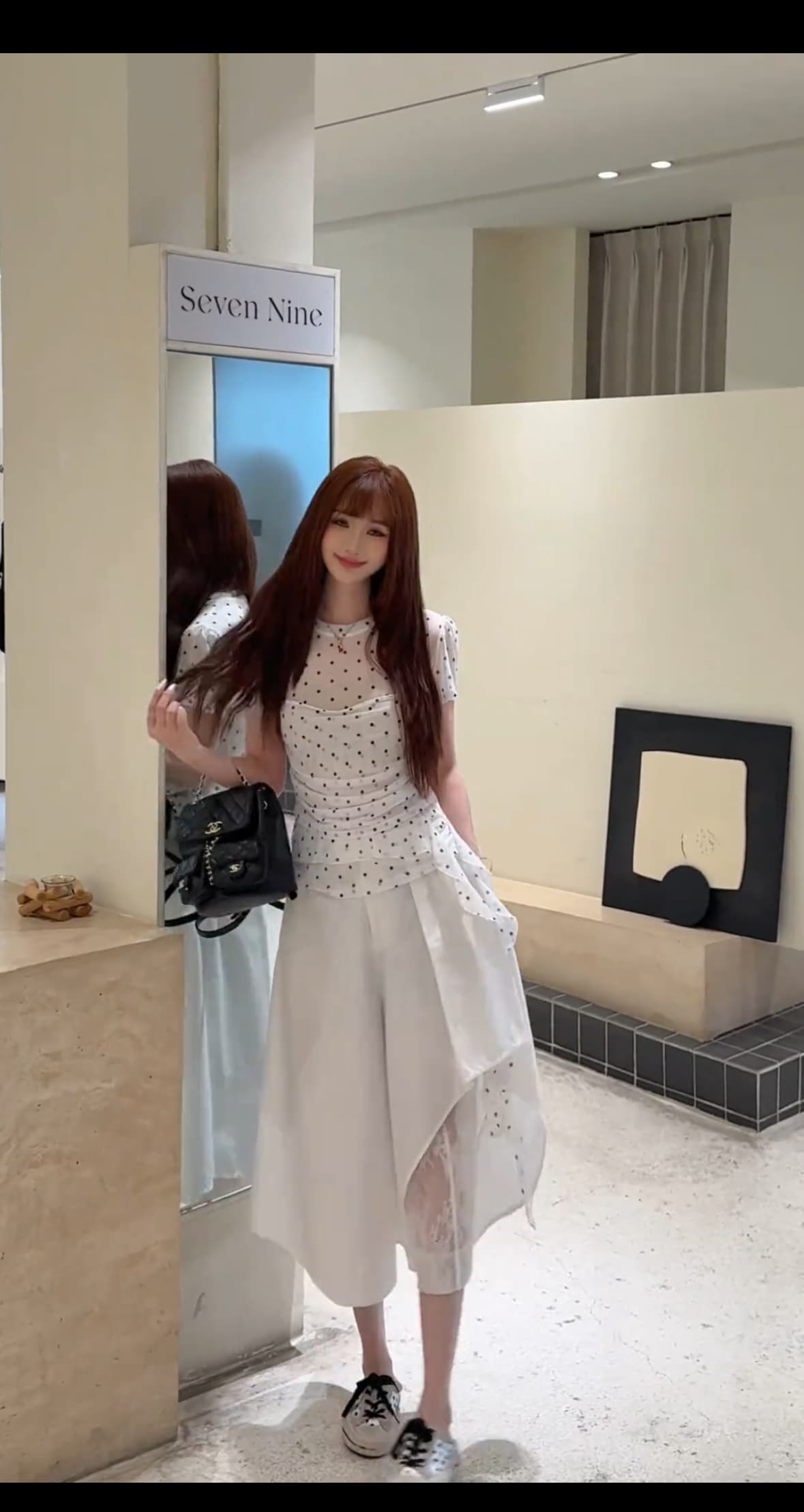 연인 도트 무늬 미니멀리즘 패션 디자인 디스플레이 얇고 작은 도트 무늬 맨위 세트 이미지 4