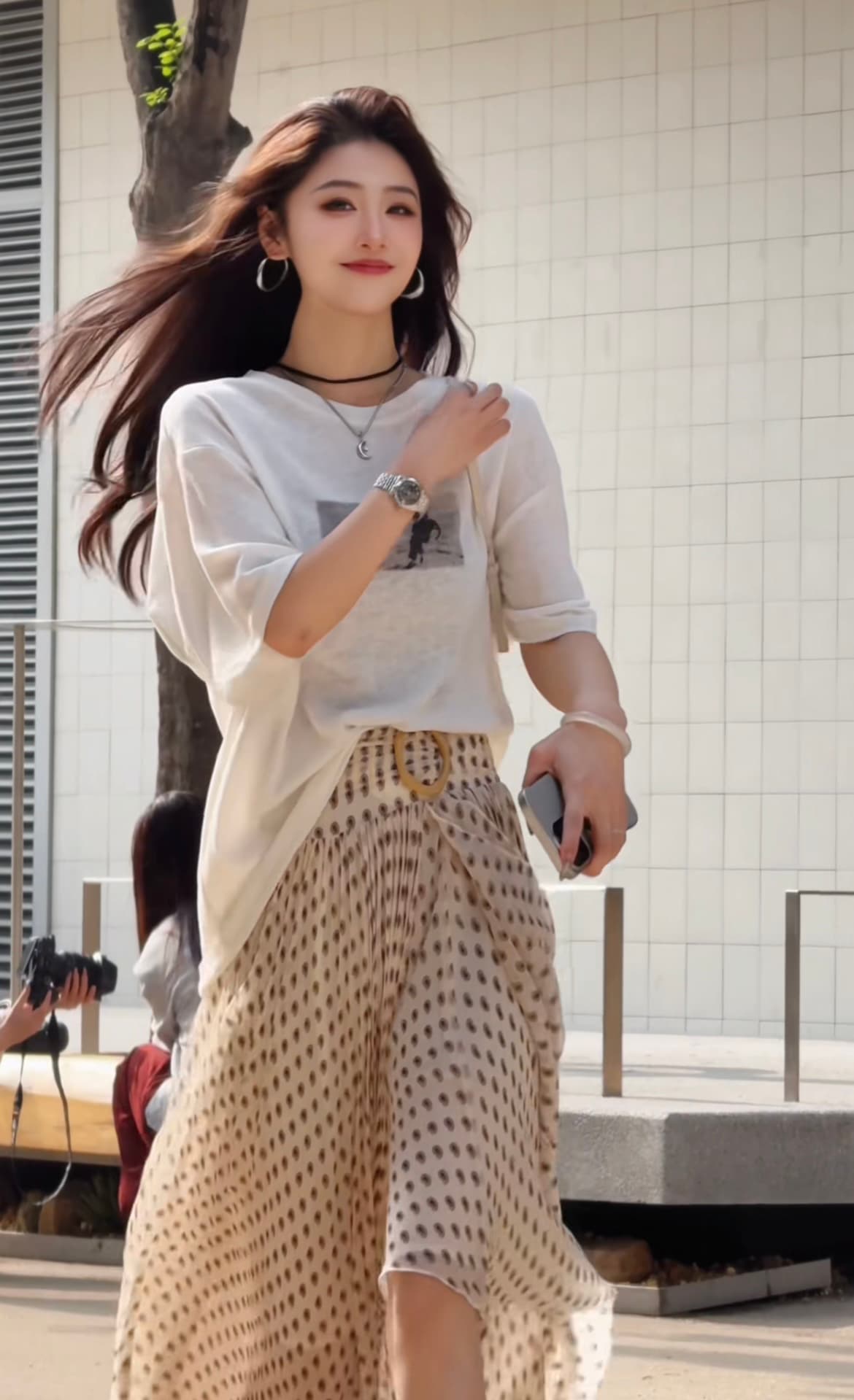 한 부서 부드러운 바람이 아닙니다. 규칙 프릴 꽃무늬 반신 스커트 여성 여름 품격 하이웨이스트 슬림해 보이는 큰 진자 롱 스커트 여성 상세 이미지 2