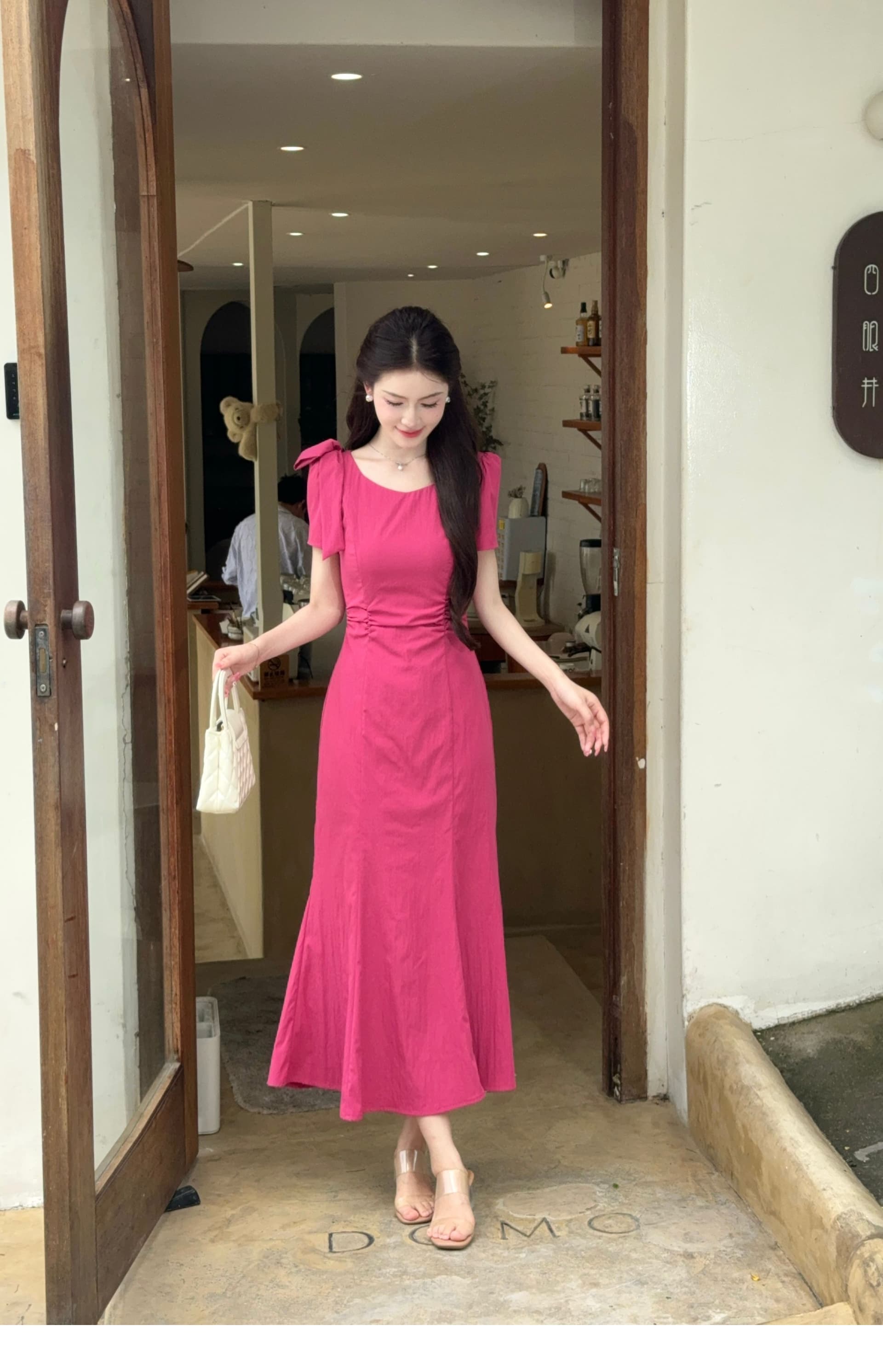 lili 리 리 가족 라스베리 소녀 프랑스식 명문 여성 라스베리 색상 인어 꼬리 스커트 여름 섹션 디스플레이 화이트 품격 드레스 이미지 2