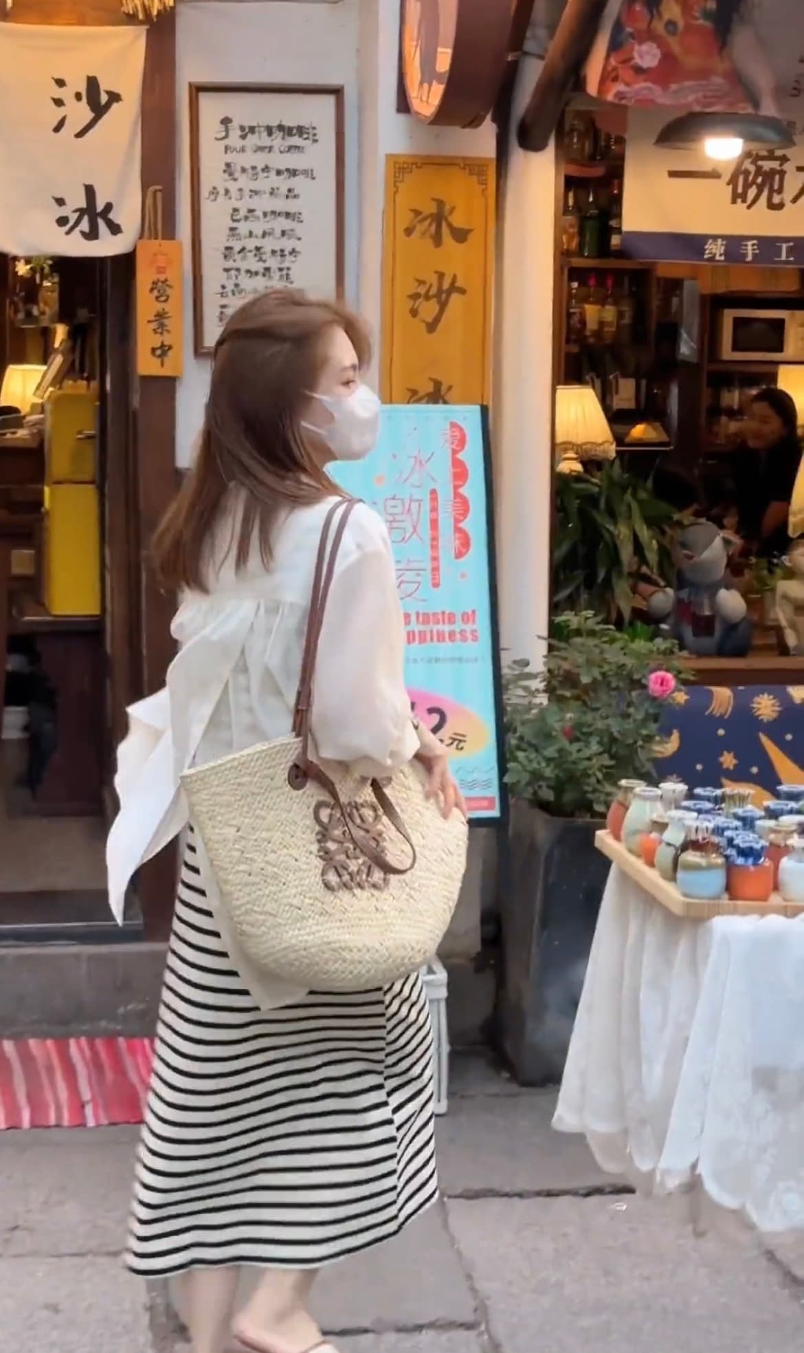 한 부서 민소매 조끼 스트라이프 여성 드레스 2026 여름 새로운 캐주얼 연령 감소 외국 가스 작은 대중 롱 코트 치마 상세 이미지 2