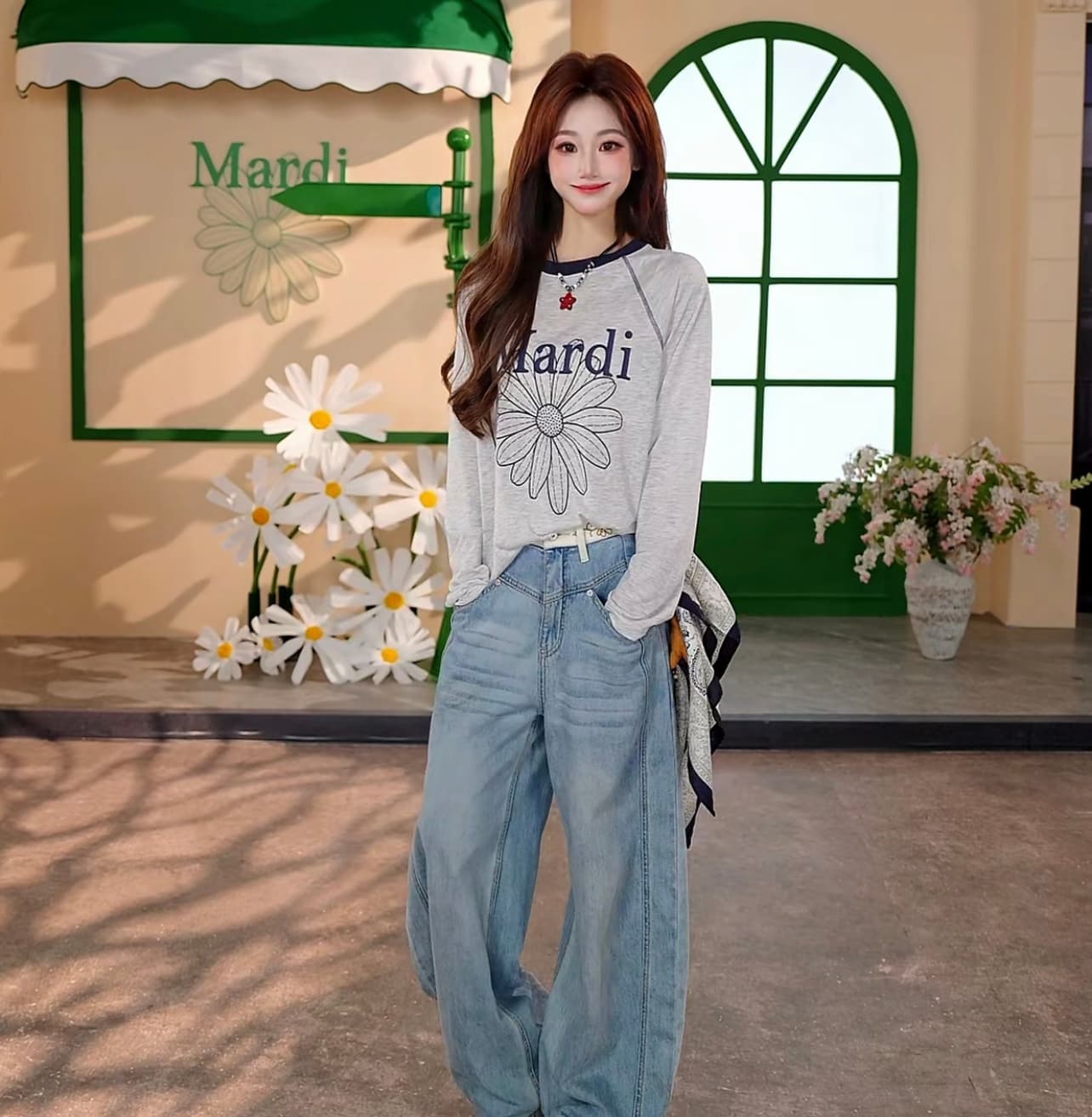 여름 새로운 작은 데이지 프린트 긴팔 캐주얼 바람 티셔츠 출퇴근 여성 슬림해 보이는 맨위 이미지 2