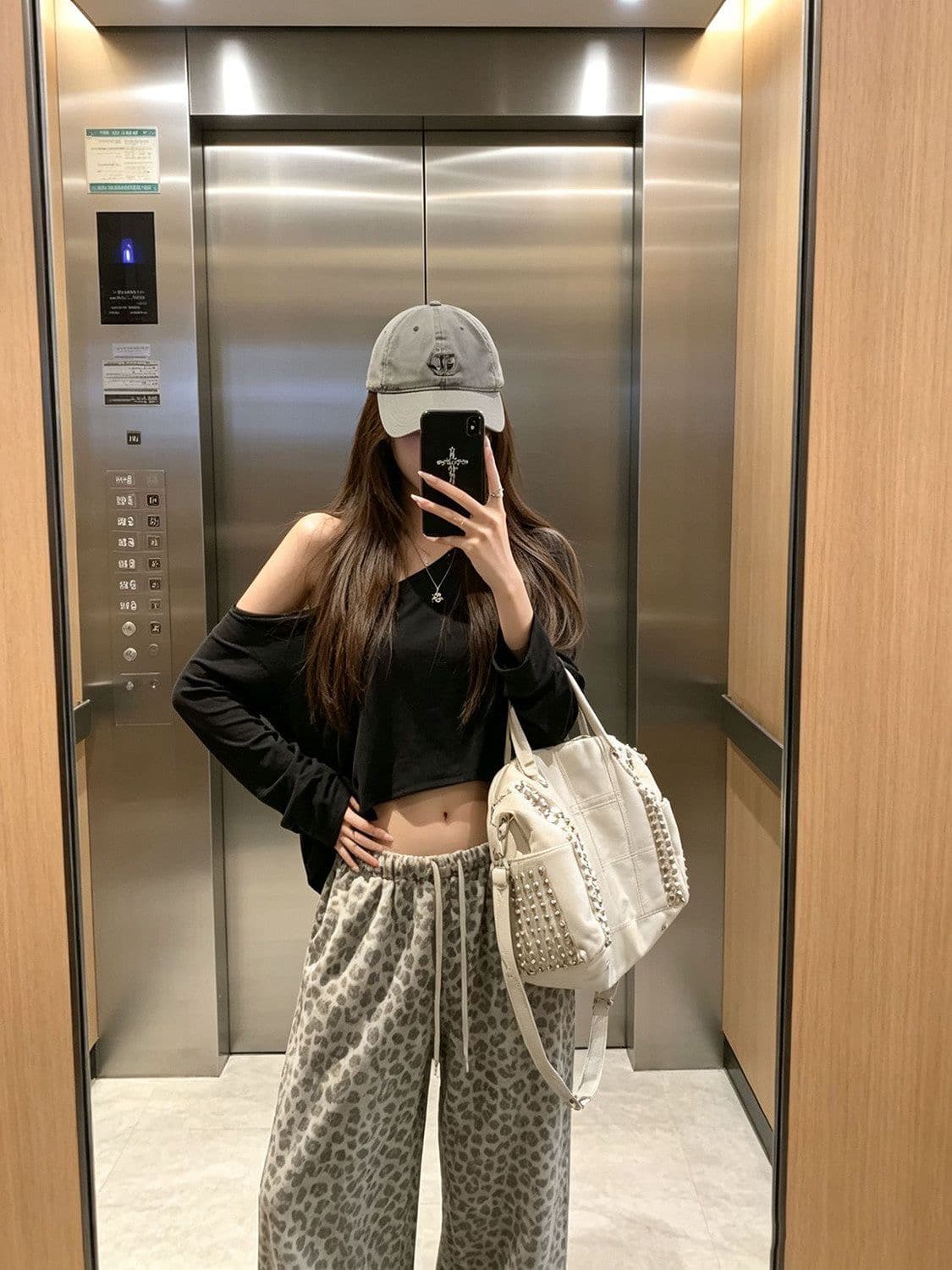 이른 가을 켜기 새로운 한 부서 순수한 욕망 비스듬한 어깨 긴팔 티셔츠 안개 센스 프린트 캐주얼 루즈핏 넓은 다리 투피스 세트 세트 이미지 4