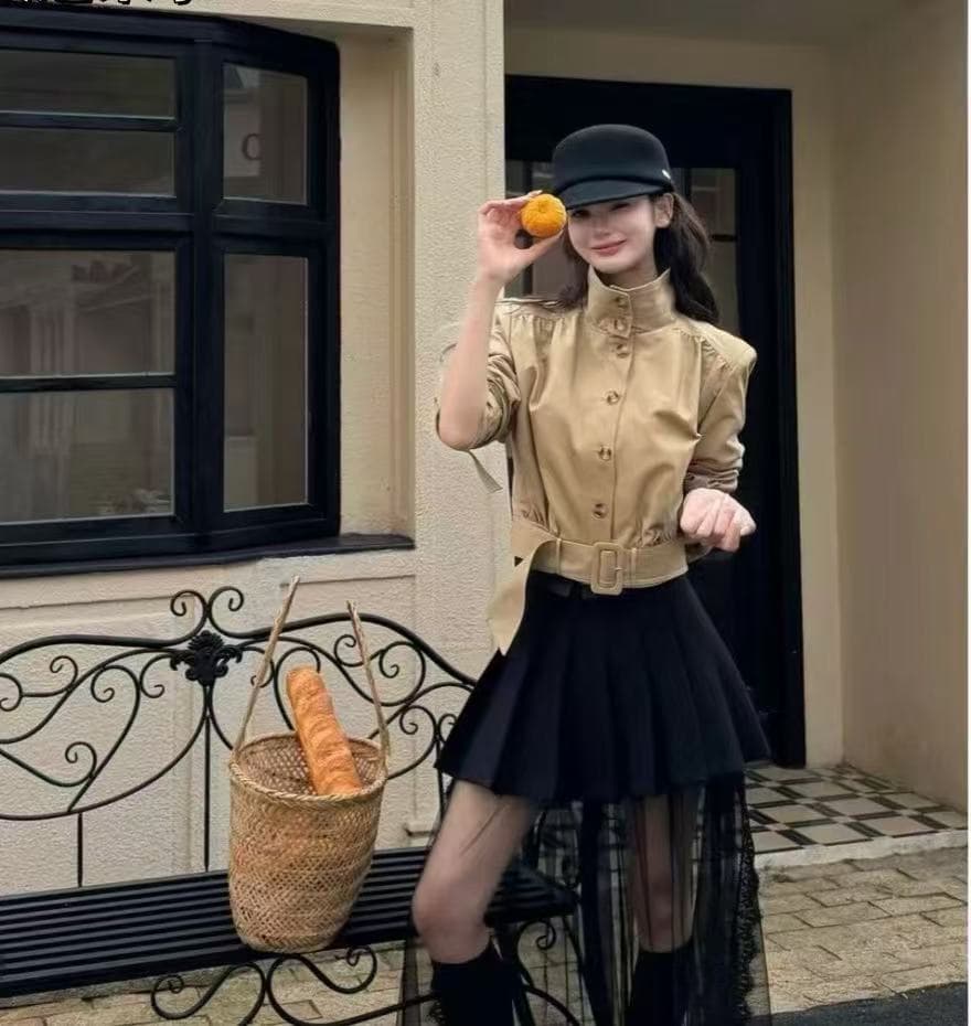 작은 법 밀밭 저녁 바람 이른 가을 품격 패션 스탠드 칼라 벨트 쇼트 스타일 재킷 재킷 치마