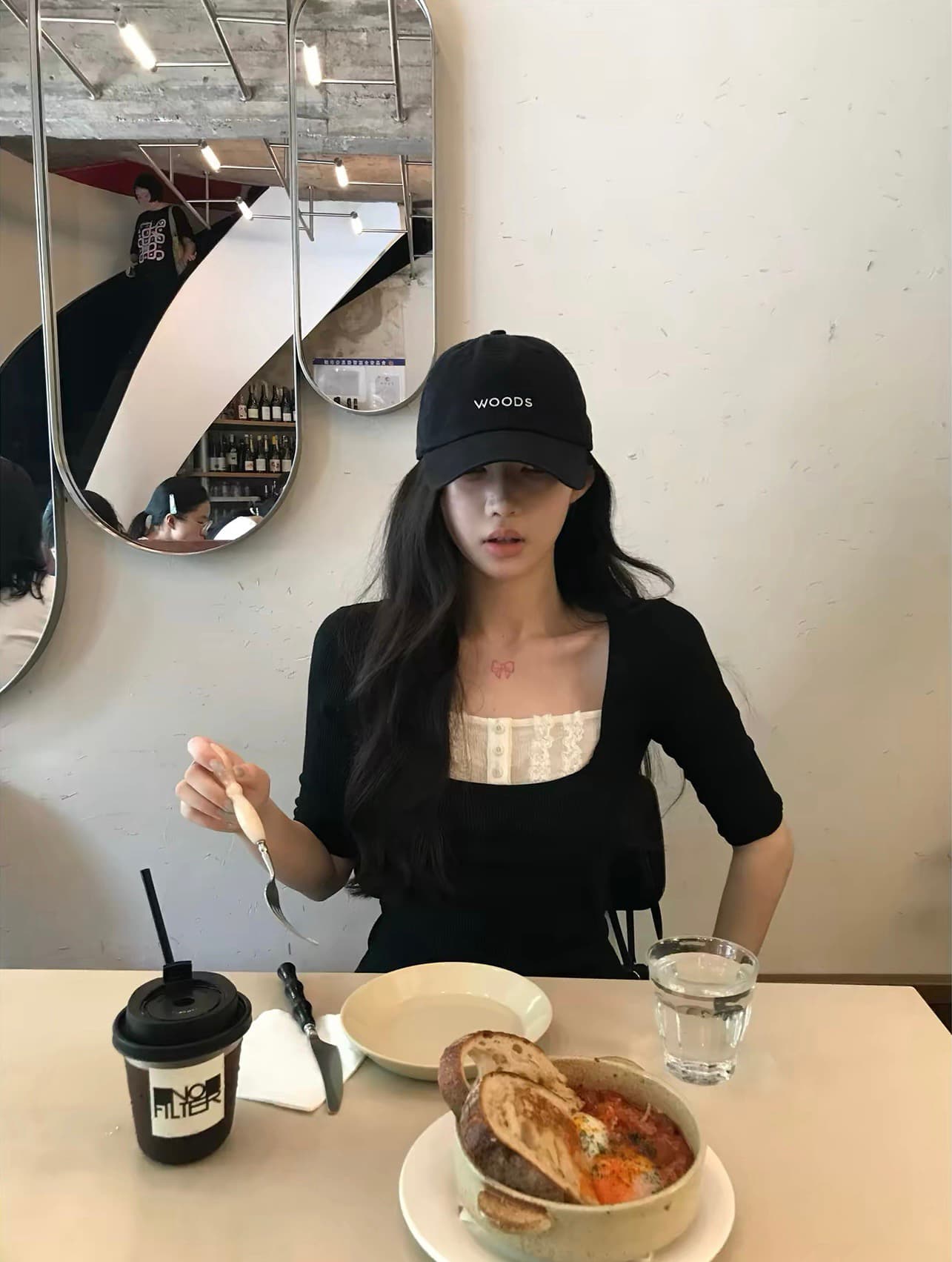 sheepland 작은 한 수식 레이스 페이크 레이어드 모달 니트 티셔츠 여성 이른 가을 반소매 슬림해 보이는 맨위 이미지 4