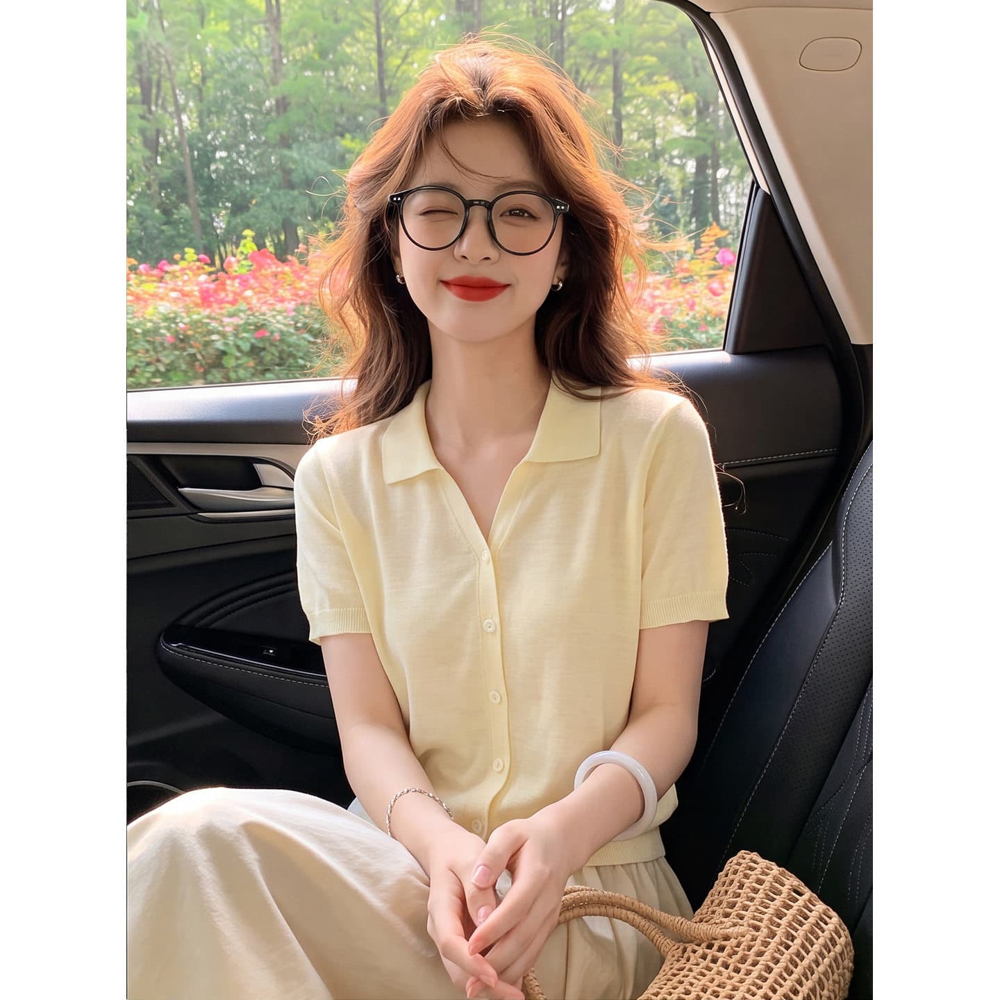 황색 아름다운 POLO 칼라 반팔 얼음 실크 니트 오픈 가디건 여성 여름 디자인 센스 폴로 칼라 긍정적 인 어깨 티셔츠 얇은 스타일 맨위 상세 이미지 3