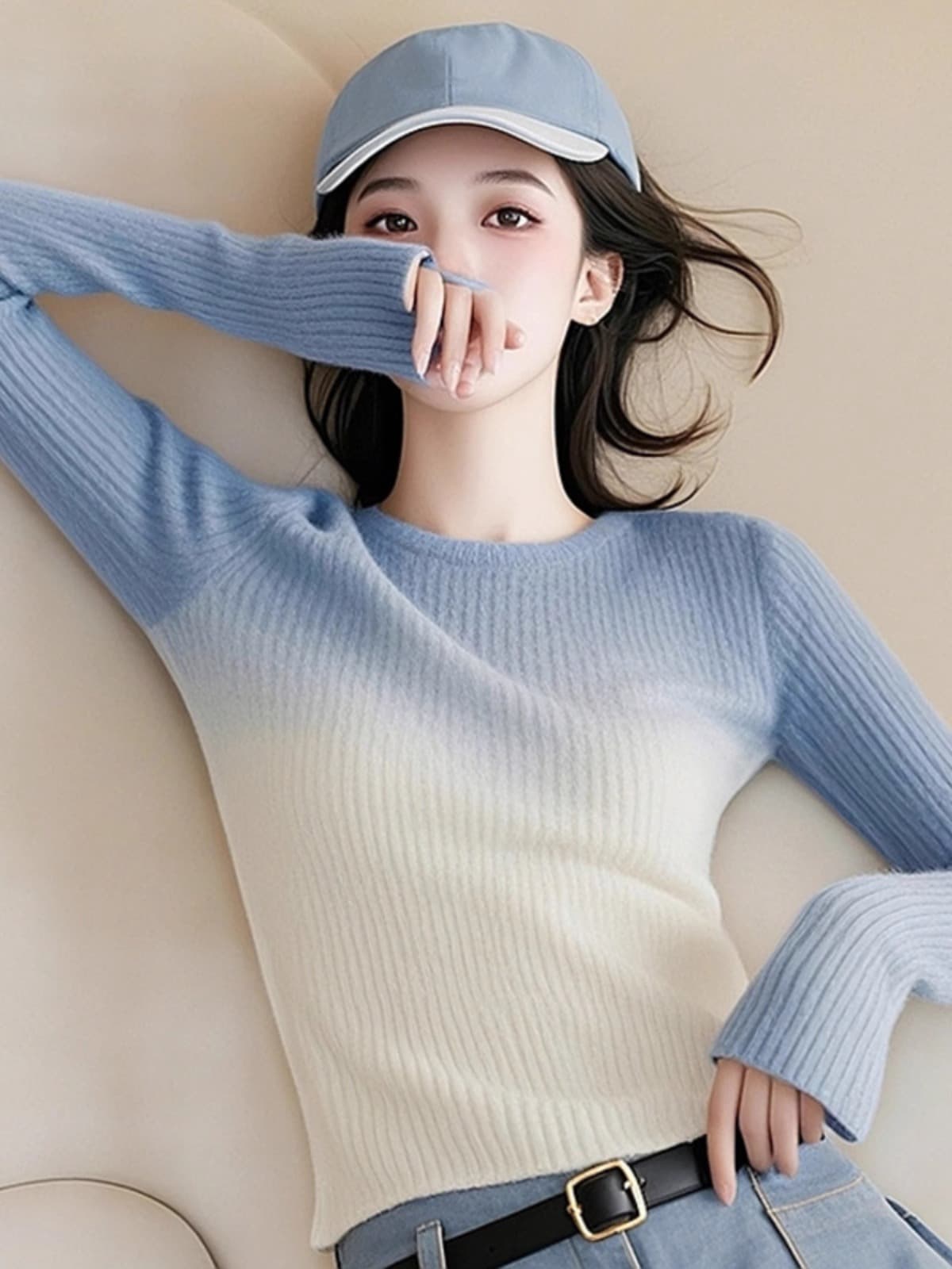 2026 조기 가을 새로운 여성 의류 아름다움 당겨서 파란색 그라데이션 스웨터 만나는 인사이드 가져 가라. 니트 스웨터 고유 한 아름다운 맨위