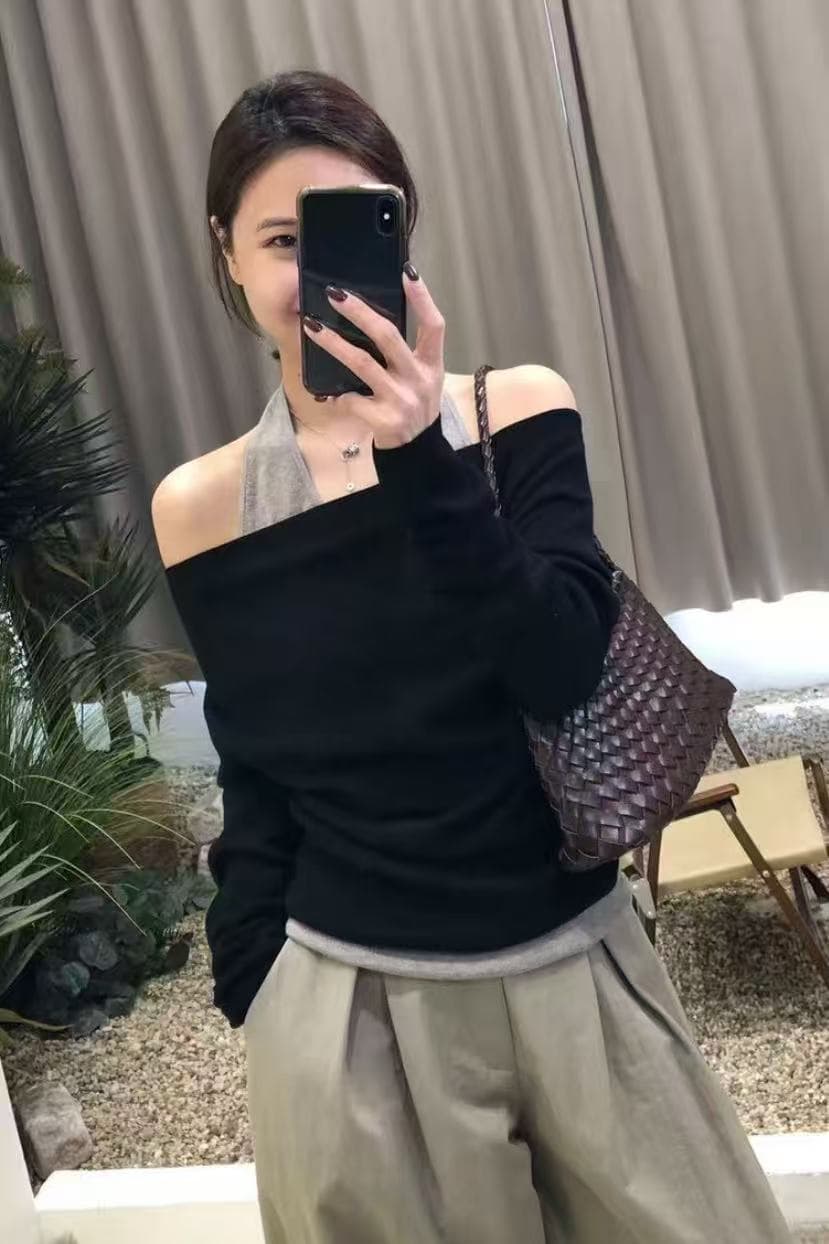 프랑스식 느슨함 센스 느긋한 비스듬한 어깨 페이크 레이어드 행침 목 조끼 2025 패션 슬림해 보이는 스웨터 분위기 센스 품격 여성 상세 이미지 4