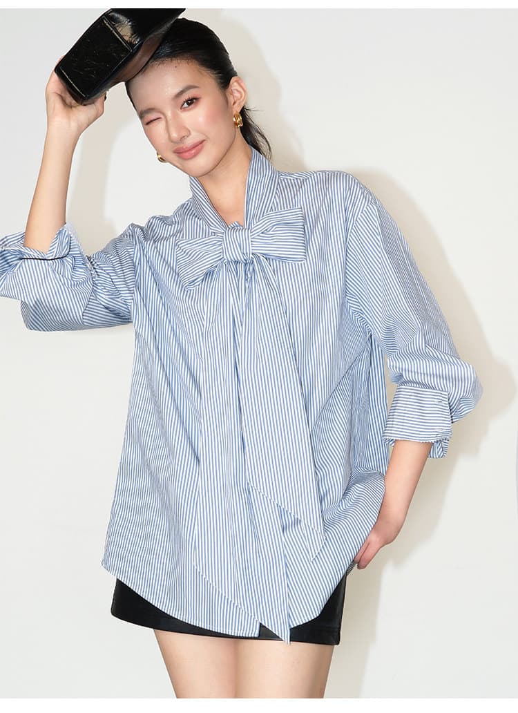 파란색 스트라이프 긴팔 여성 셔츠 나비 매듭 리본 디자인 센스 작은 대중 셔츠 루즈핏 품격 맨위 이미지 3