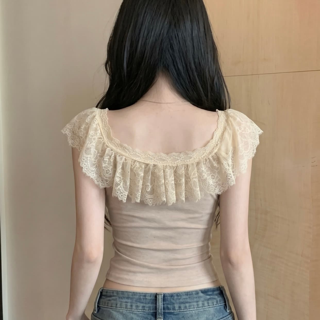 실사 한 부서 작은 대중 레이스 조각 라운드 넥 민소매 티셔츠 여성 여름 새로운 디자인 센스 몸매 가꾸기 슬림해 보이는 맨위 이미지 5
