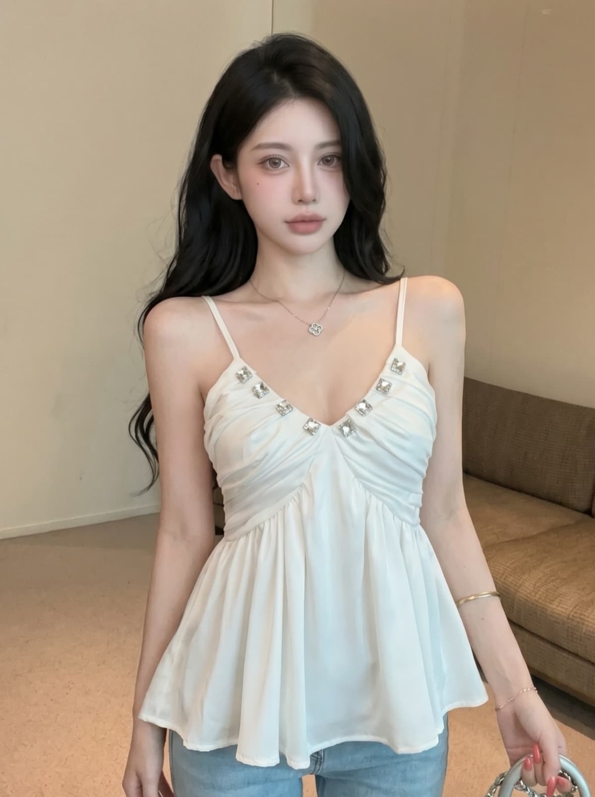 실사 빛 럭셔리 명문 여성 바람 고급 센스 캐미솔 여름 다이아몬드 세팅 V넥 주름 디자인 허리 수축 순수한 욕망 맨위 상세 이미지 6