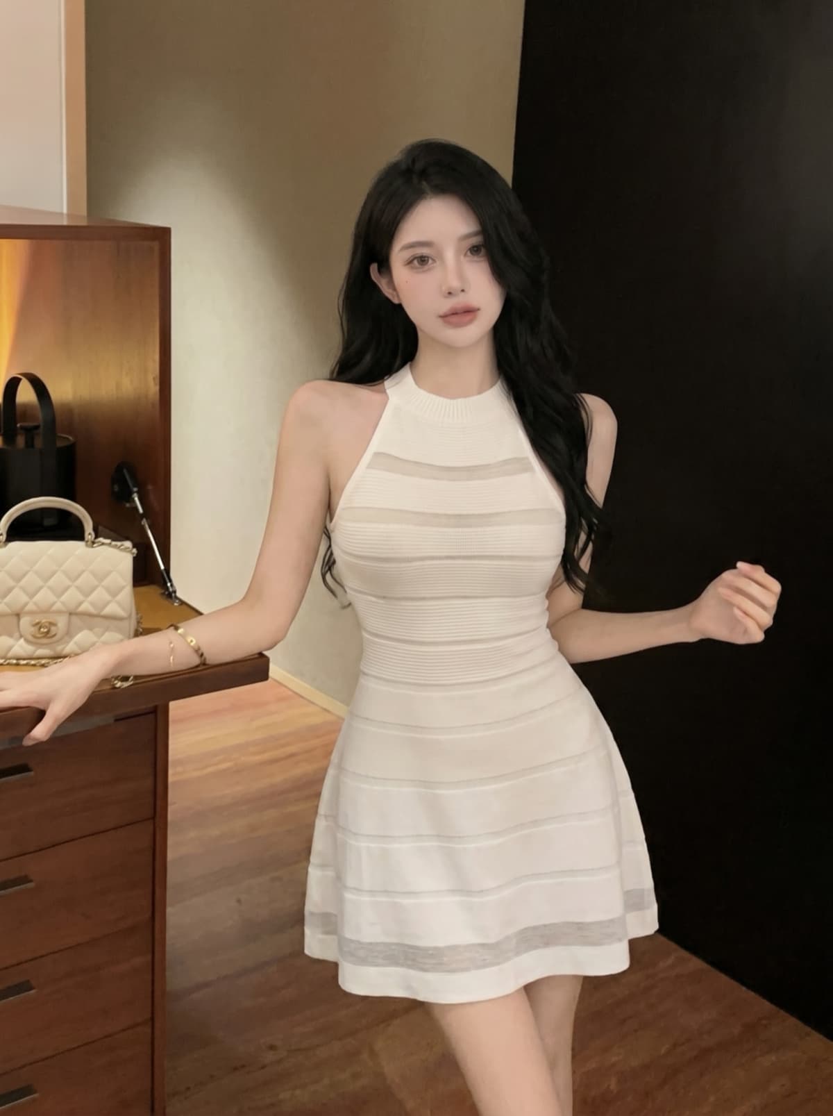 실사 프랑스식 니트 민소매 조끼 여성 드레스 여름 새로운 홀로우 아웃 섹시함 허리 수축 슬림해 보이는 품격 미니 스커트 상세 이미지 8