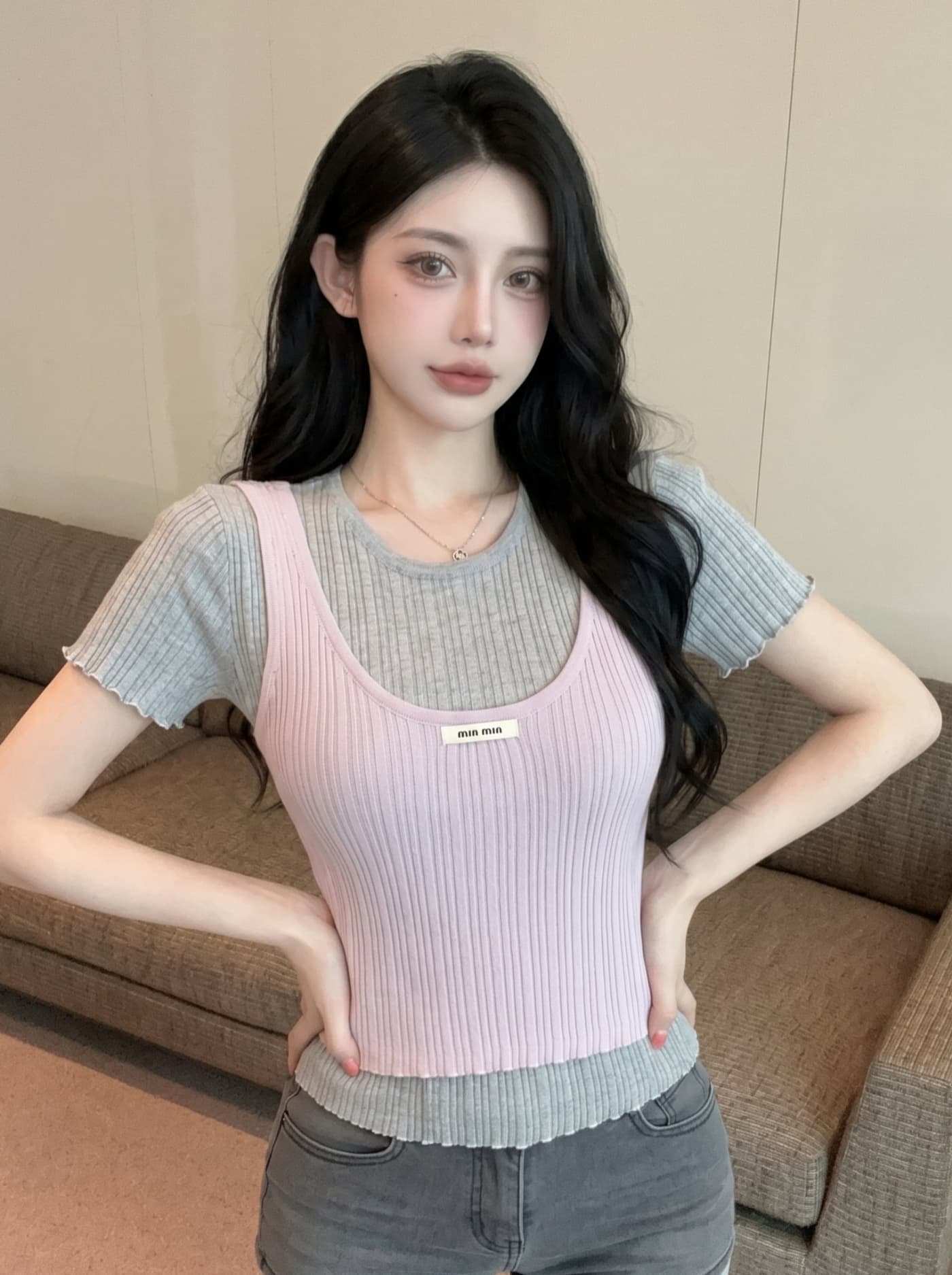 실사 달콤한 스타일 스택 착용 페이크 레이어드 반팔 티셔츠 여성 여름 얇은 스타일 몸매 가꾸기 슬림해 보이는 패션 다용도 니트 맨위 상세 이미지 9