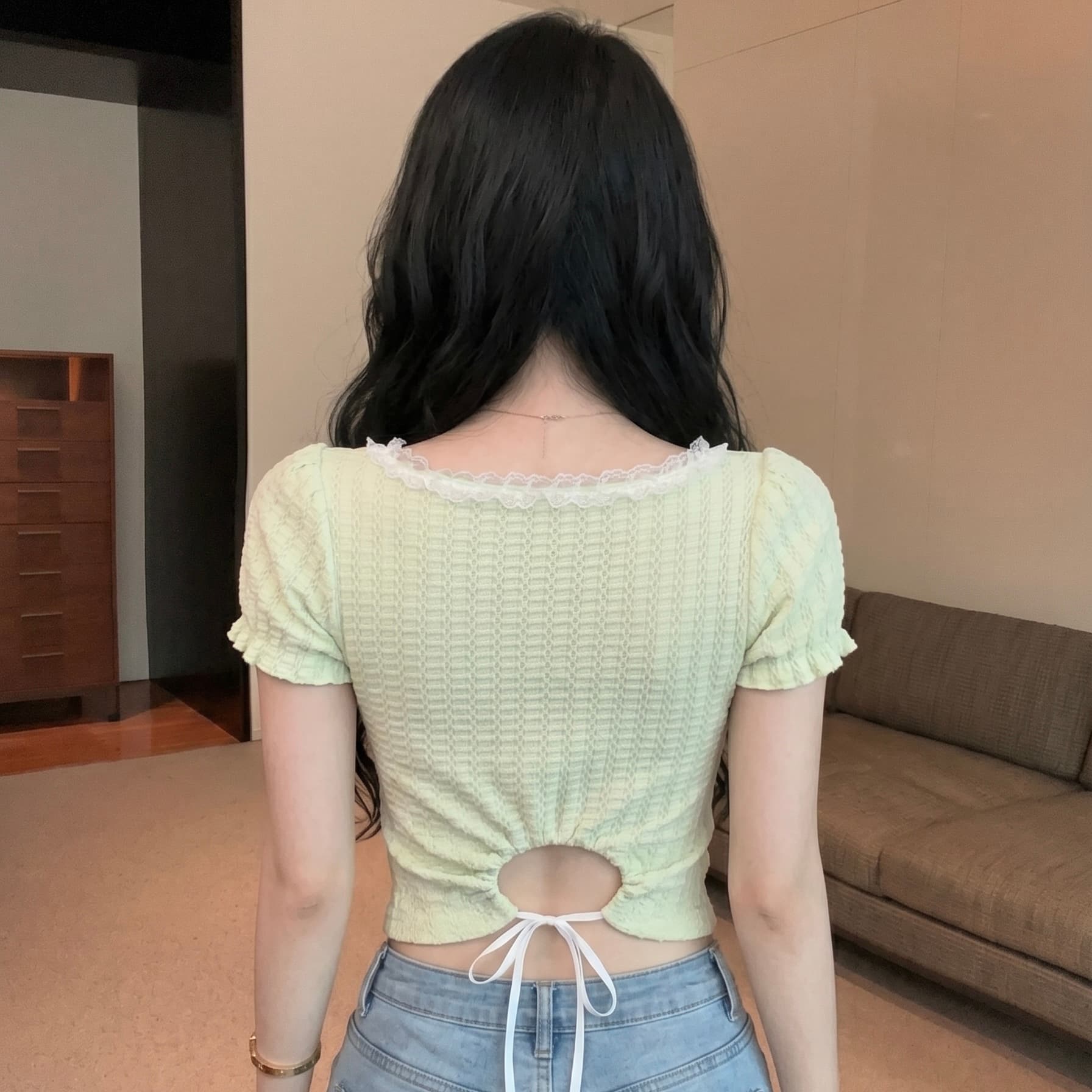 실사 순수한 욕망 바람 긍정적 인 어깨 광장 칼라 티셔츠 여성 여름 2026 새로운 부드러운 고급 센스 몸매 가꾸기 달콤한 매운맛 쇼트 스타일 맨위 이미지 6