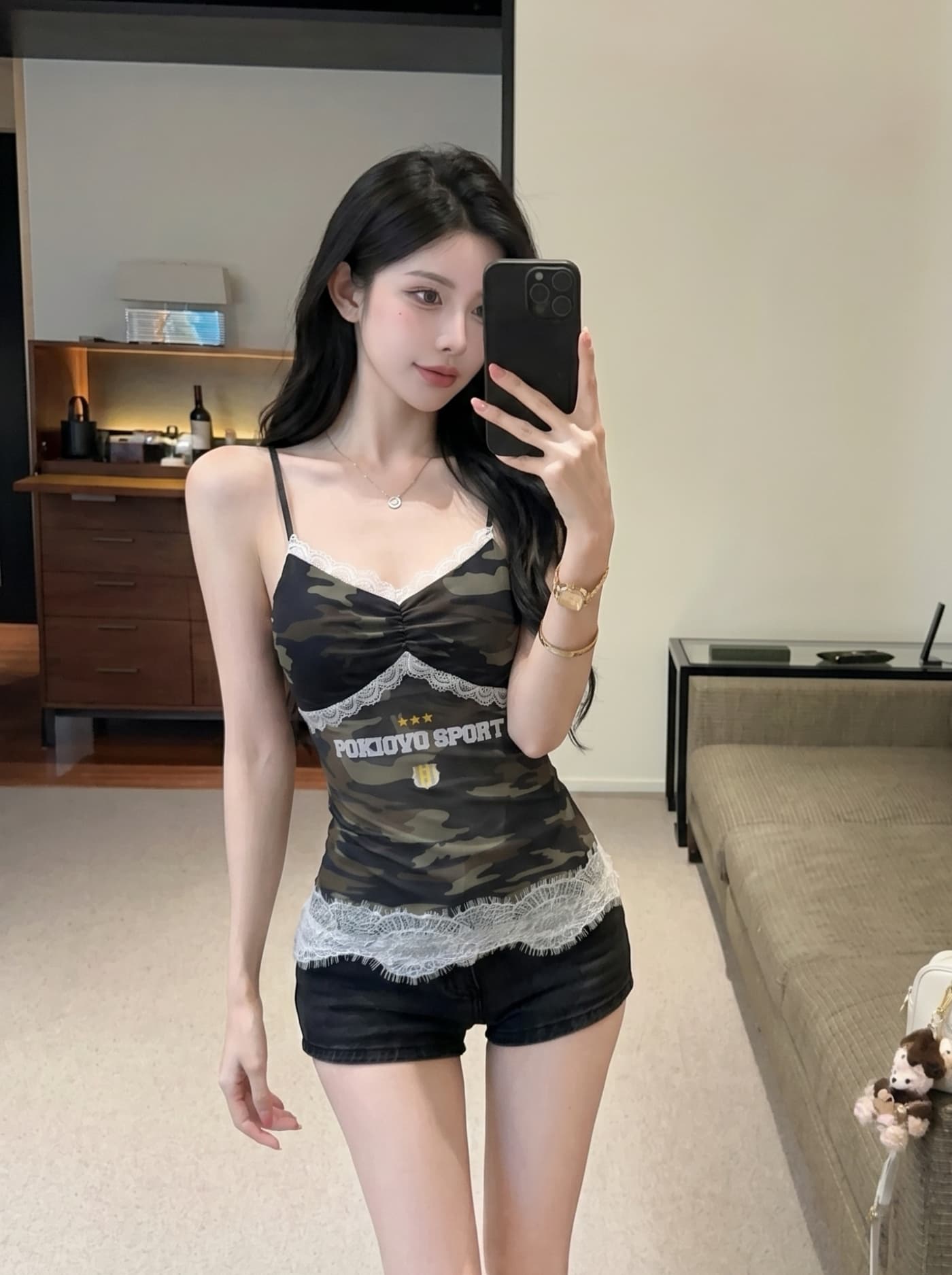 실사 아메리칸 레트로 알파벳 프린트 레이스 측면 카모플라주 캐미솔 여름 허리 수축 슬림해 보이는 핫걸 맨위 여성 이미지 4