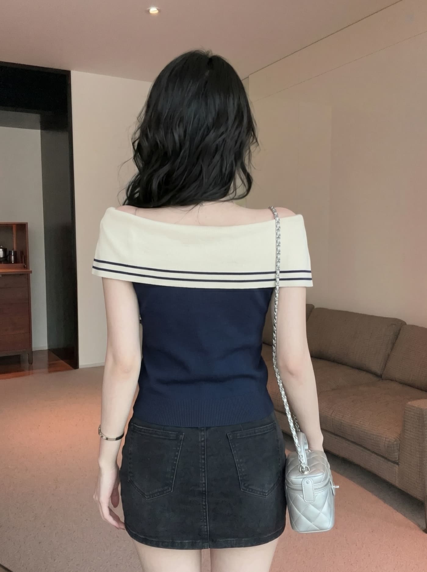 실사 해군 스타일 스트라이프 오프숄더 레이스업 폴로 칼라 니트 스웨터 여성 여름 몸매 가꾸기 슬림해 보이는 품격 민소매 맨위 상세 이미지 12