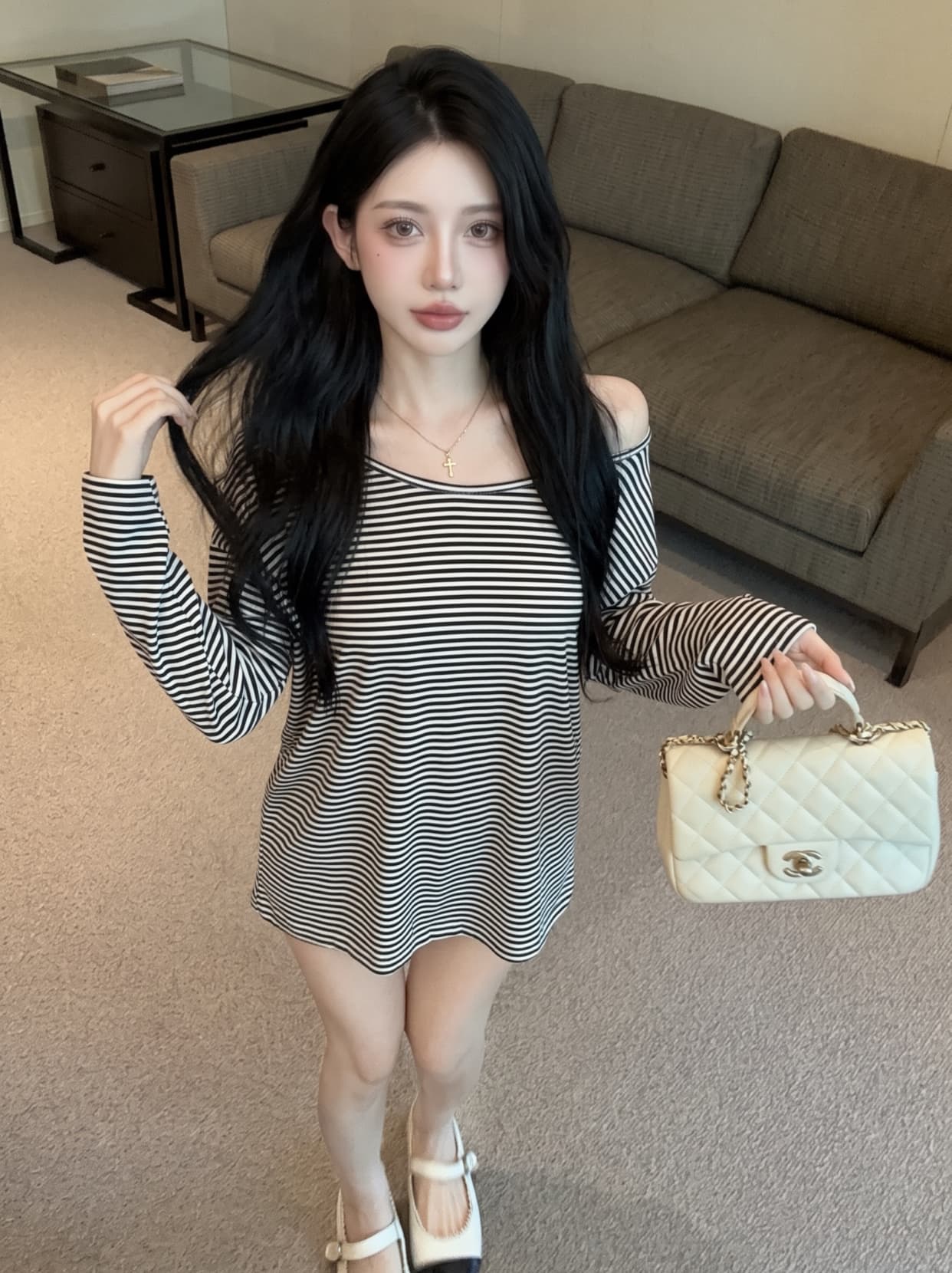 실사 백리스 스트랩 파란색 스트라이프 긴팔 티셔츠 여성 여름 얇은 스타일 루즈핏 맨위 느긋한 바람 자외선 차단 블라우스 상세 이미지 13