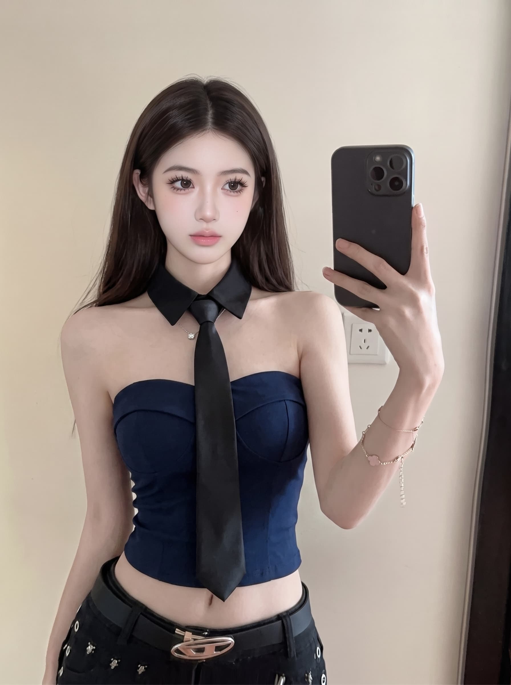 실사 섹시함 핫걸 바람 민소매 외출용 튜브탑 작은 조끼 여성 여름 디자인 센스 몸매 가꾸기 슬림해 보이는 쇼트 스타일 맨위 상세 이미지 13
