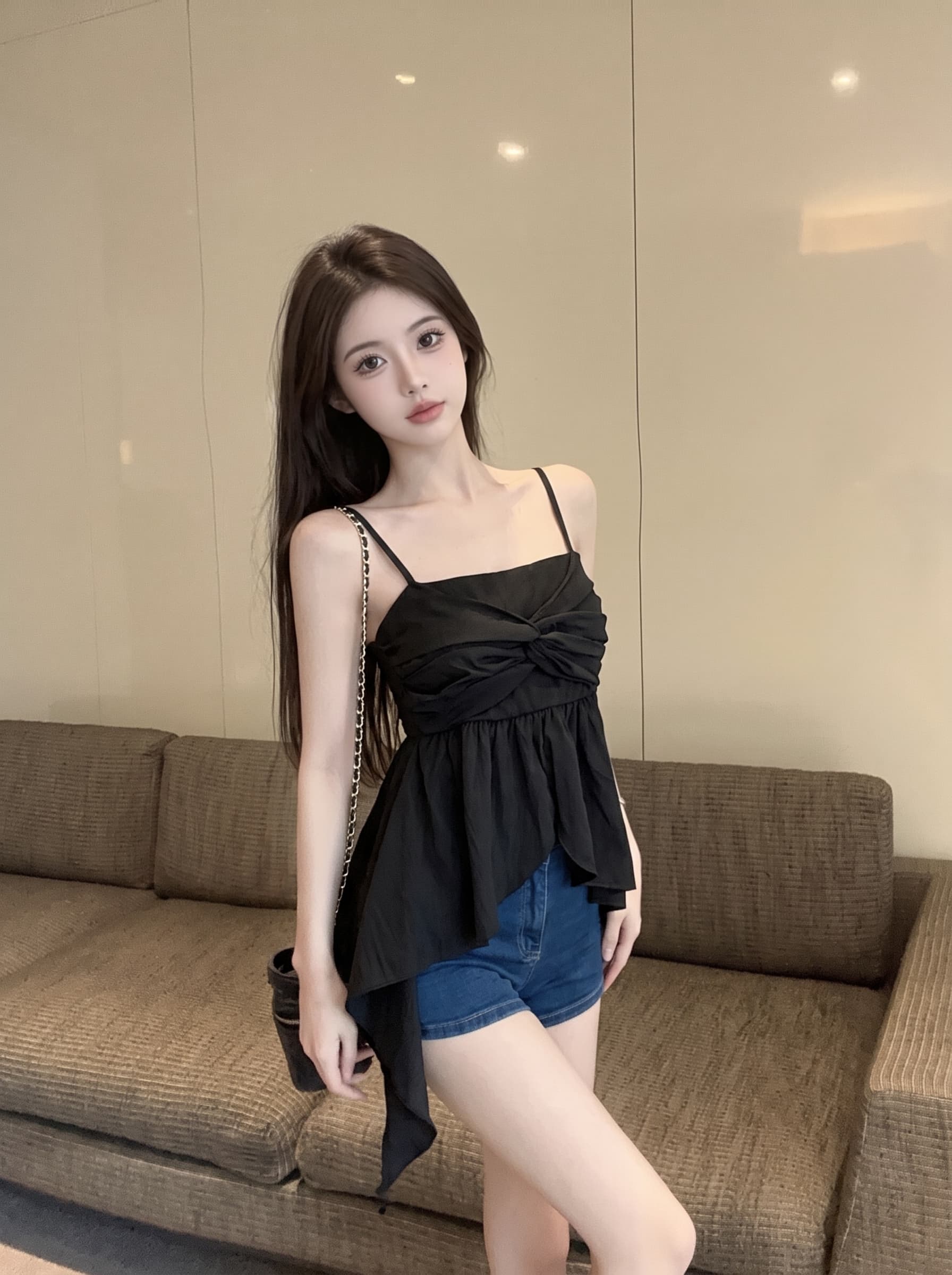 실사 여름 새로운 한국 스타일 다용도 불규칙 프릴 비틀림 캐미솔 몸매 가꾸기 슬림해 보이는 맨위 상세 이미지 7