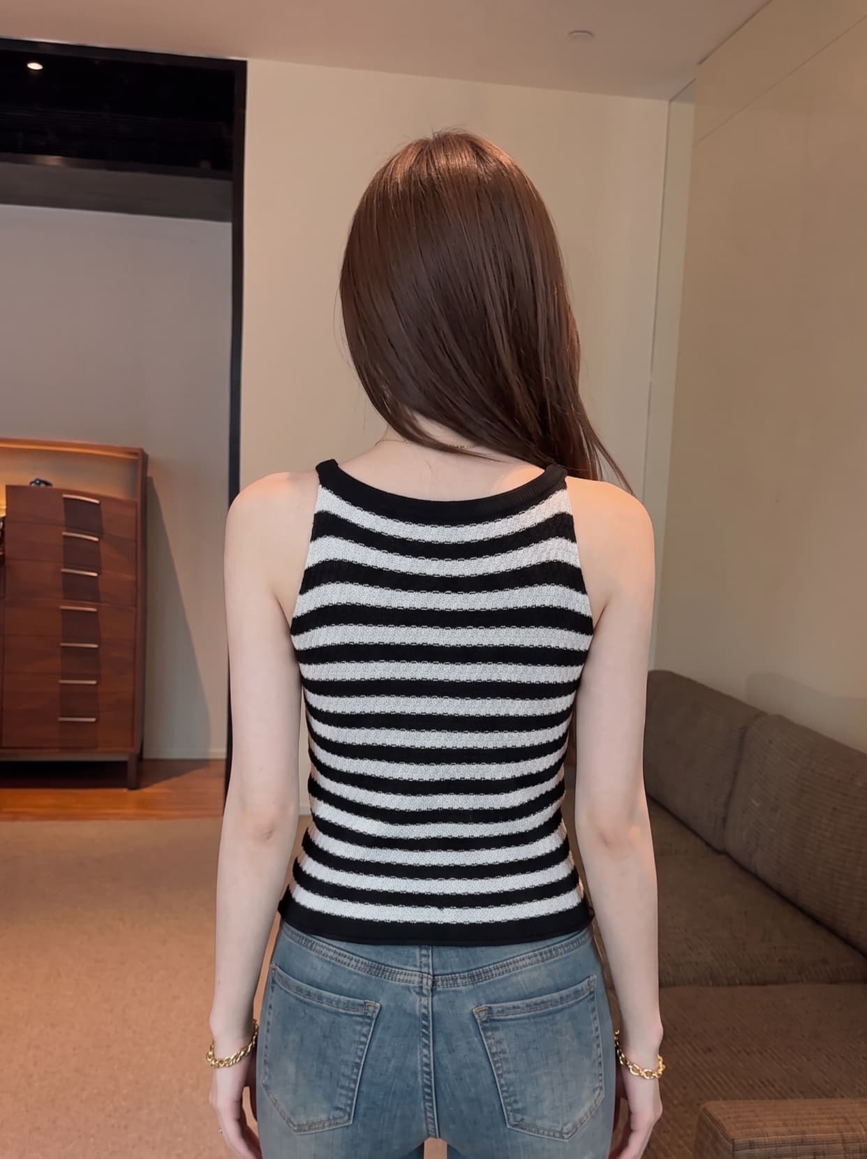 실사 순수한 욕망 핫걸 비틀림 디자인 행침 목 니트 슬립 여성 여름 몸매 가꾸기 섹시함 발굴하다 어깨 민소매 맨위 상세 이미지 11