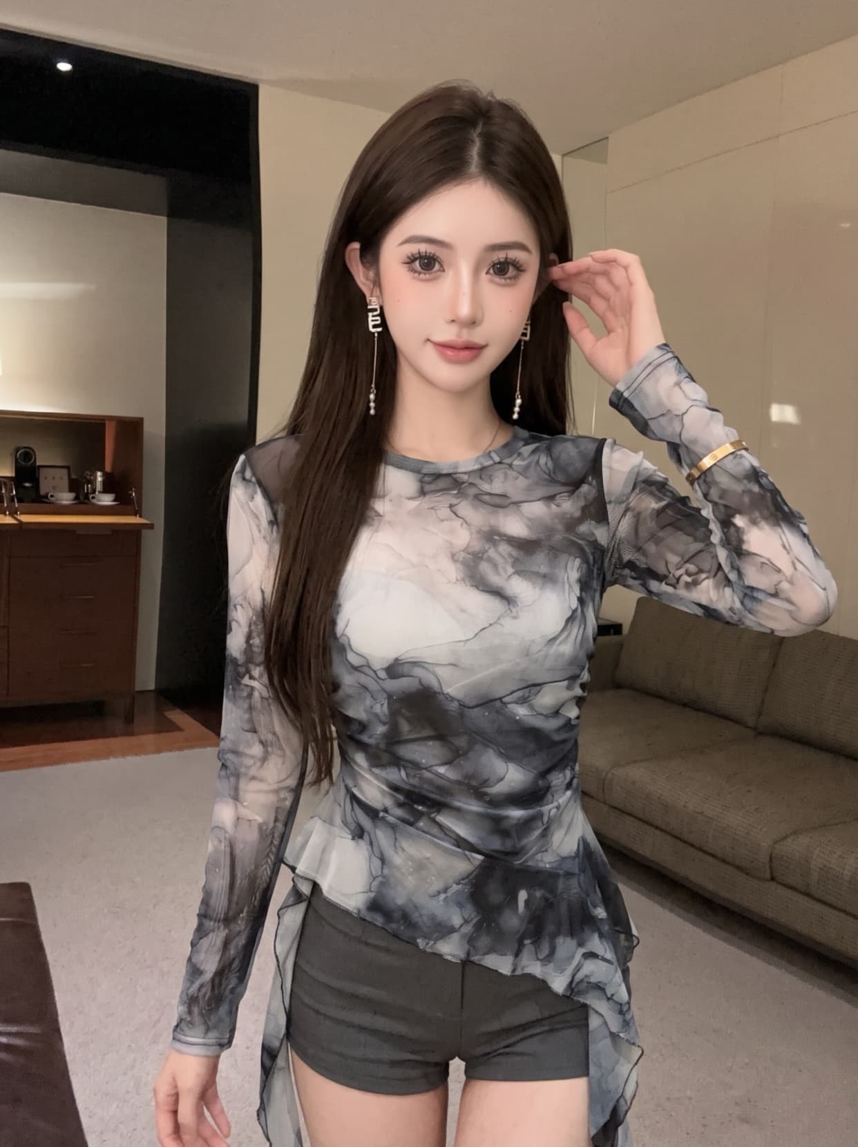 실사 라운드 넥 헤일로 염색 프릴 리본 불규칙 긴팔 망사 맨위 주름 풀오버 캐주얼 티셔츠 여성 이미지 3