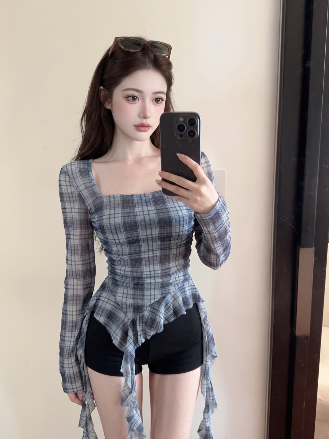 실사 낮은 가슴 체크무늬 주름 프릴 리본 긴팔 망사 맨위 불규칙 풀오버 티셔츠 여성 상세 이미지 5