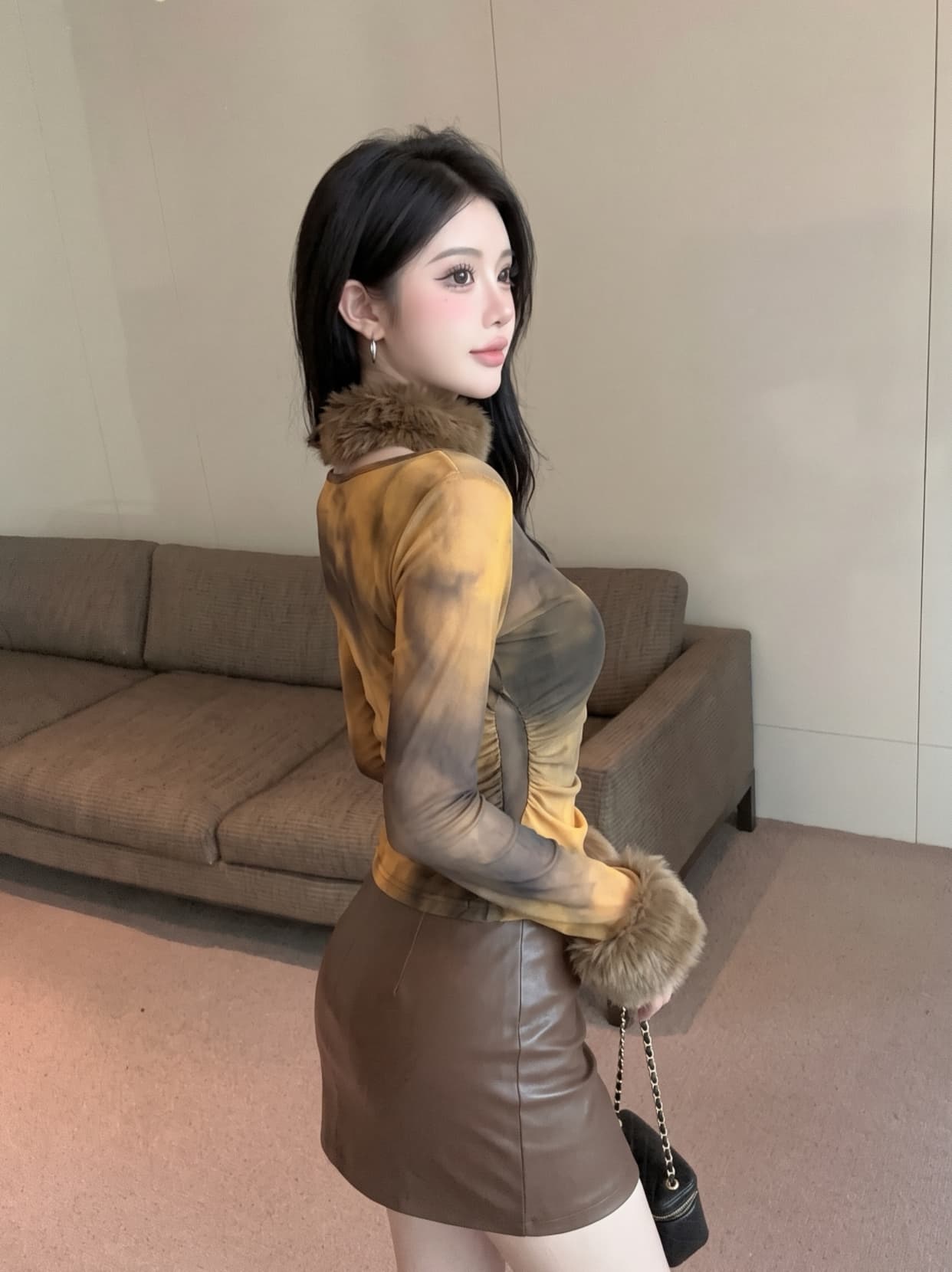 실사 품격 명문 여성 경기 플리스 목도리 긴팔 티셔츠 핫걸 단층 시스루 망사 광장 칼라 쇼트 스타일 맨위 이미지 5