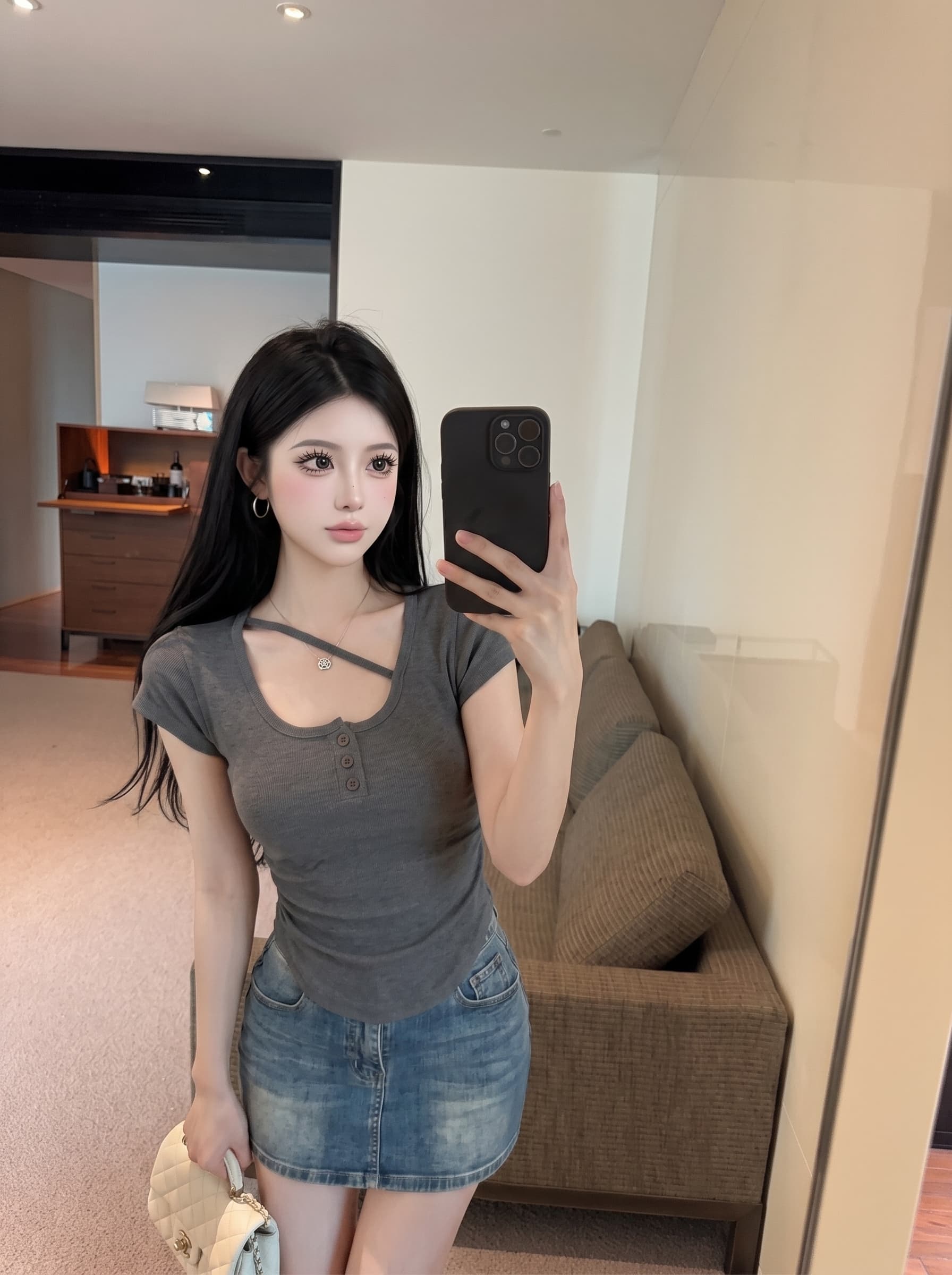 실사 u 칼라 쇄골 민소매 주름 티셔츠 여성 여름 디자인 센스 작은 대중 허리 수축 몸매 가꾸기 쇼트 스타일 니트 스웨터 맨위 이미지 4