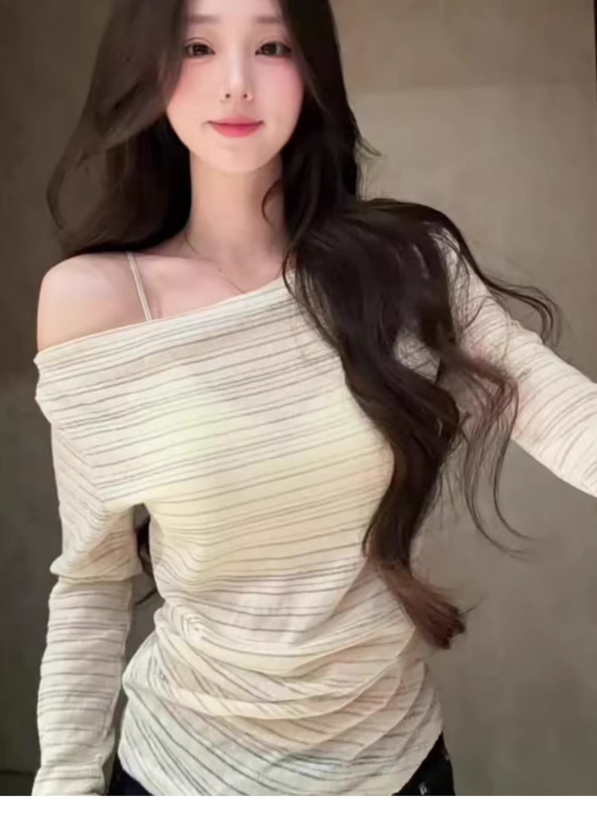 원본 원단 여름 새로운 한 부서 비스듬한 어깨 스트라이프 긴팔 티셔츠 여성 느긋한 바람 루즈핏 다용도 맨위 상세 이미지 2