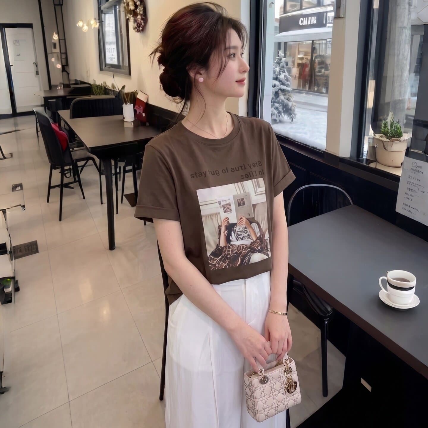 사람들 면 레이스 홀로우 아웃 긍정적 인 어깨 반팔 티셔츠 여성 2026 아모이 빅 사이즈 여성 의류 슬림해 보이는 표지 배 외국 가스 맨위 상세 이미지 3