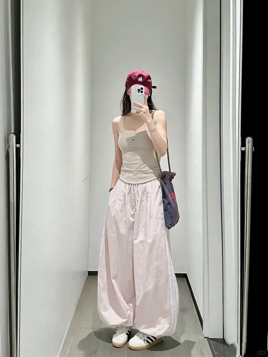 좋은 품질 송 비 제나라 같은 단락 핑크색 스트라이프 넓은 다리 운동 바지 여성 여름 루즈핏 슬림해 보이는 도루 센스 속도 건조한 바지 이미지 2