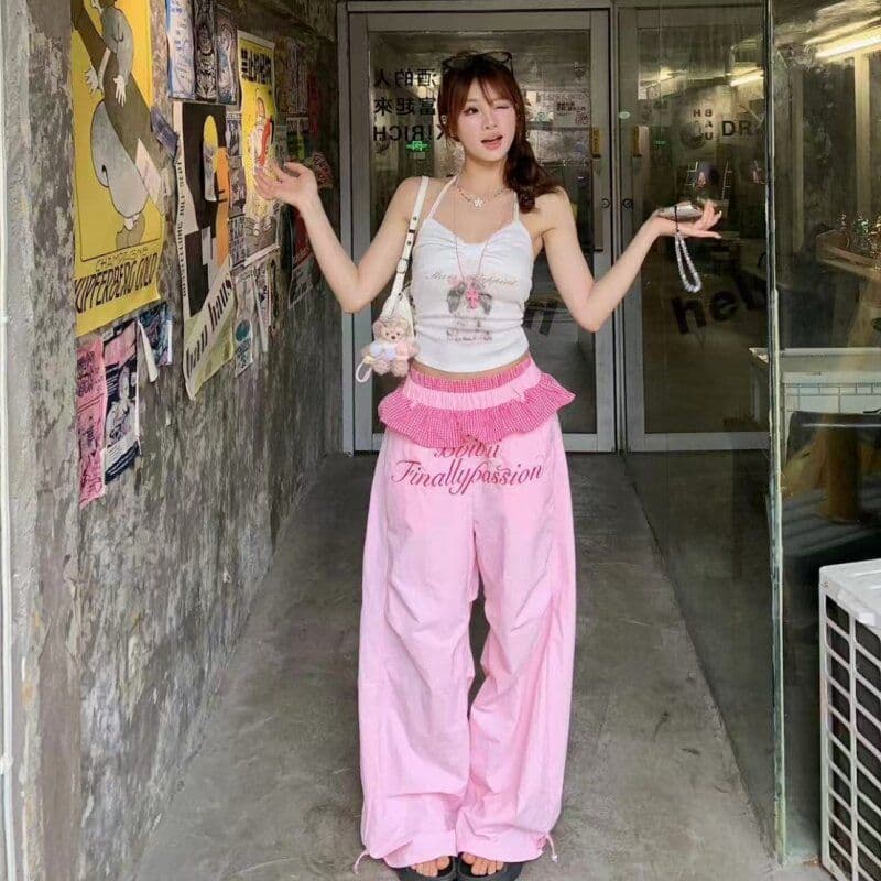 좋은 품질 아메리칸 핫걸 체크무늬 레이스 더블 허리 머리 패치워크 속도 건조한 모통이 칼 바지 도파민 색상 와이드 레그 팬츠 이미지 4