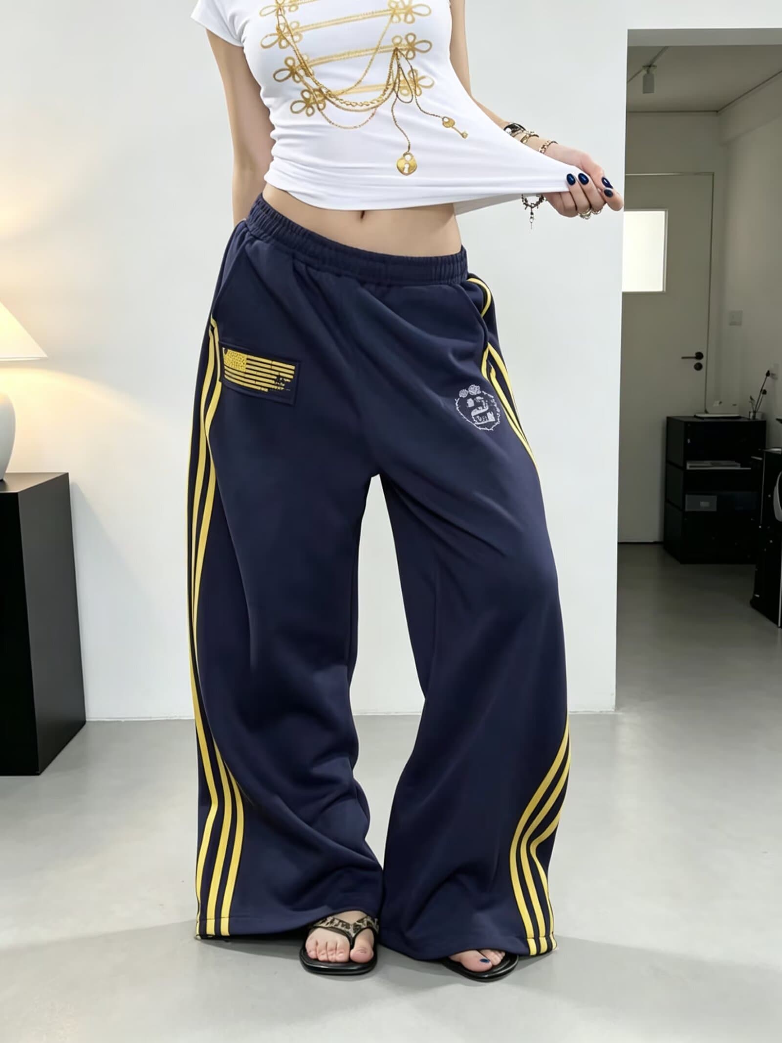 아메리칸 거리 스트라이프 3개 바 모통이 칼 웨이 바지 2026 봄 가을 루즈핏 춤추기 넓은 다리 캐주얼 운동 바지 상세 이미지 4